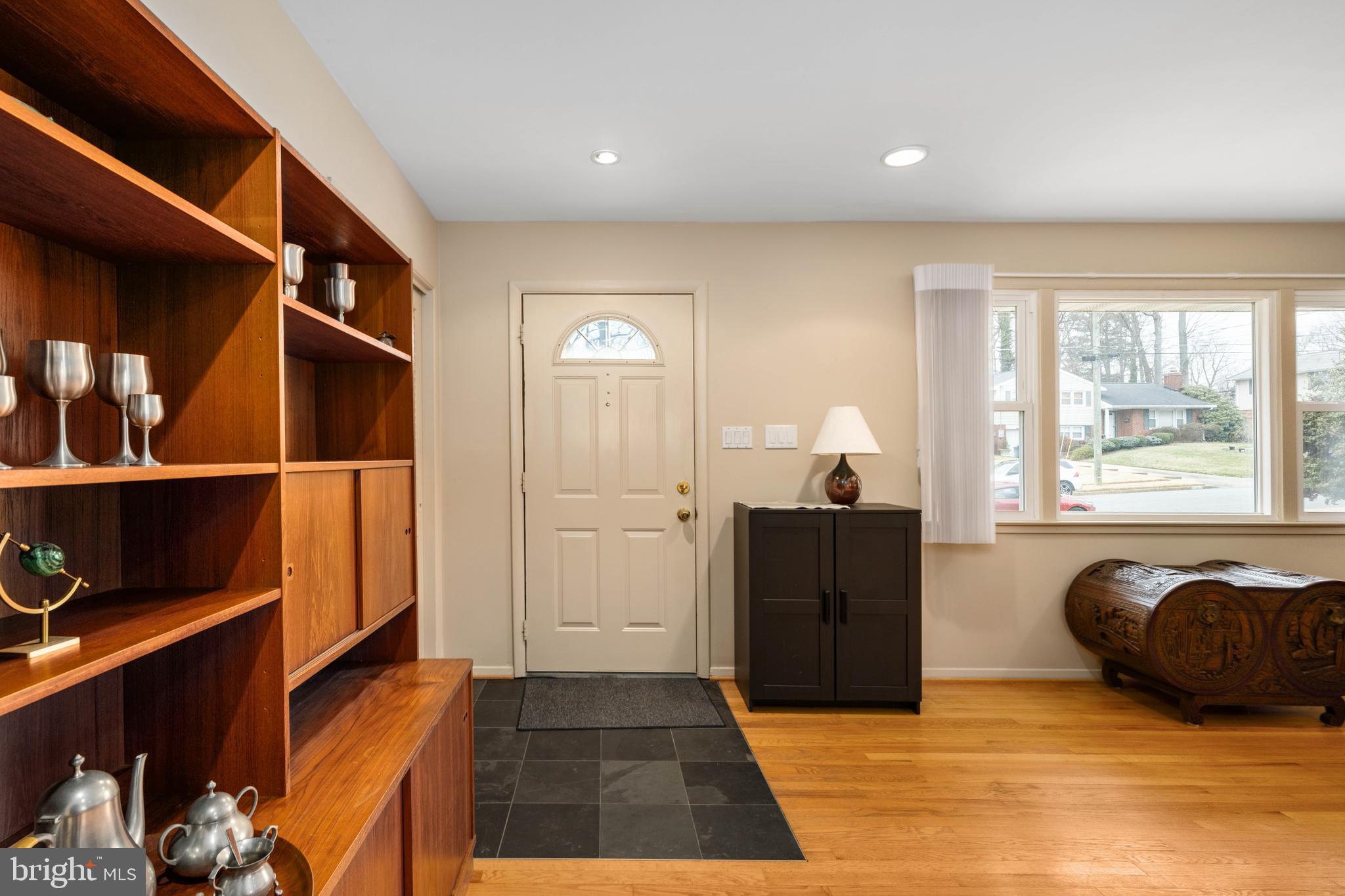 NORTH SPRINGFIELD - Residential