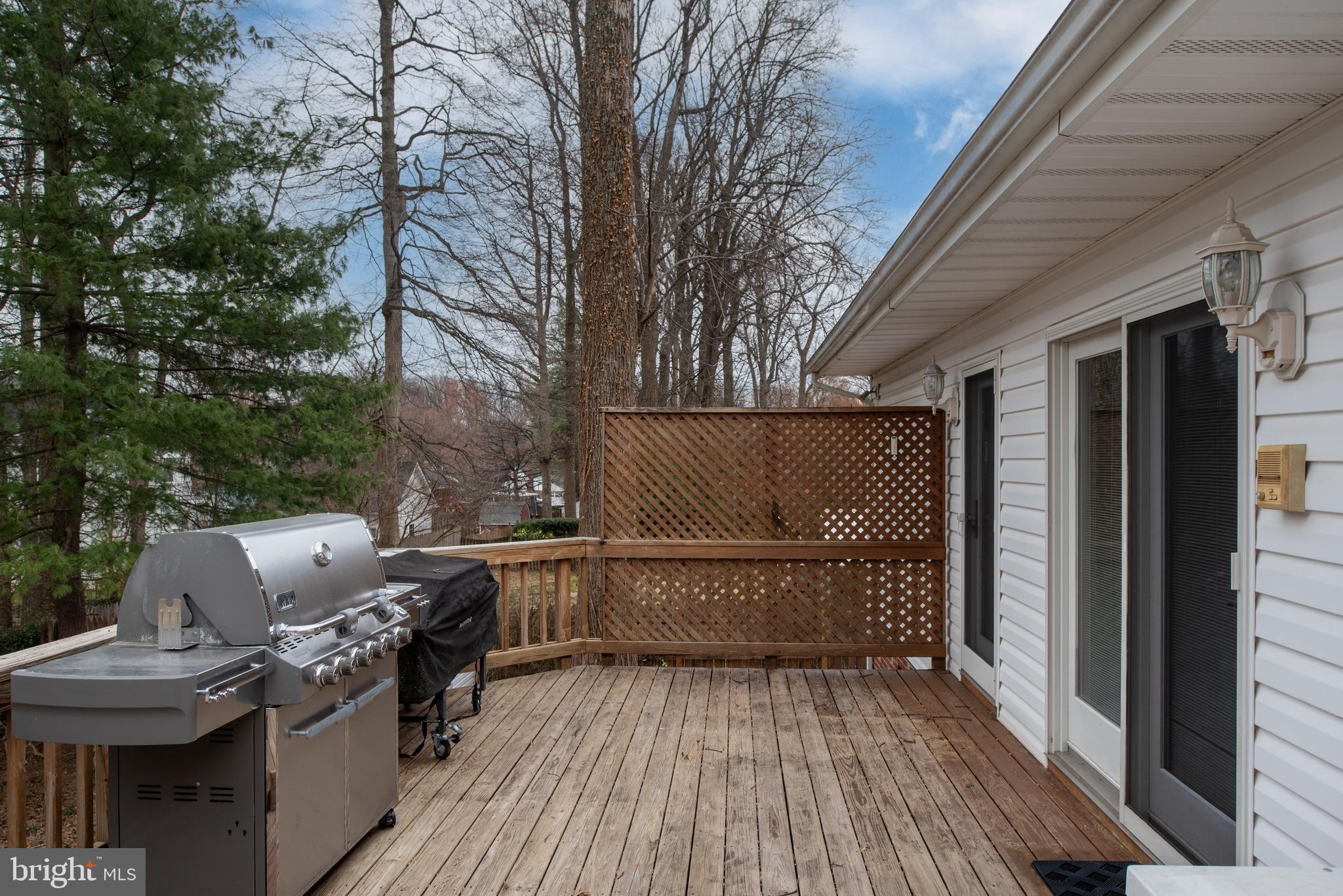 NORTH SPRINGFIELD - Residential