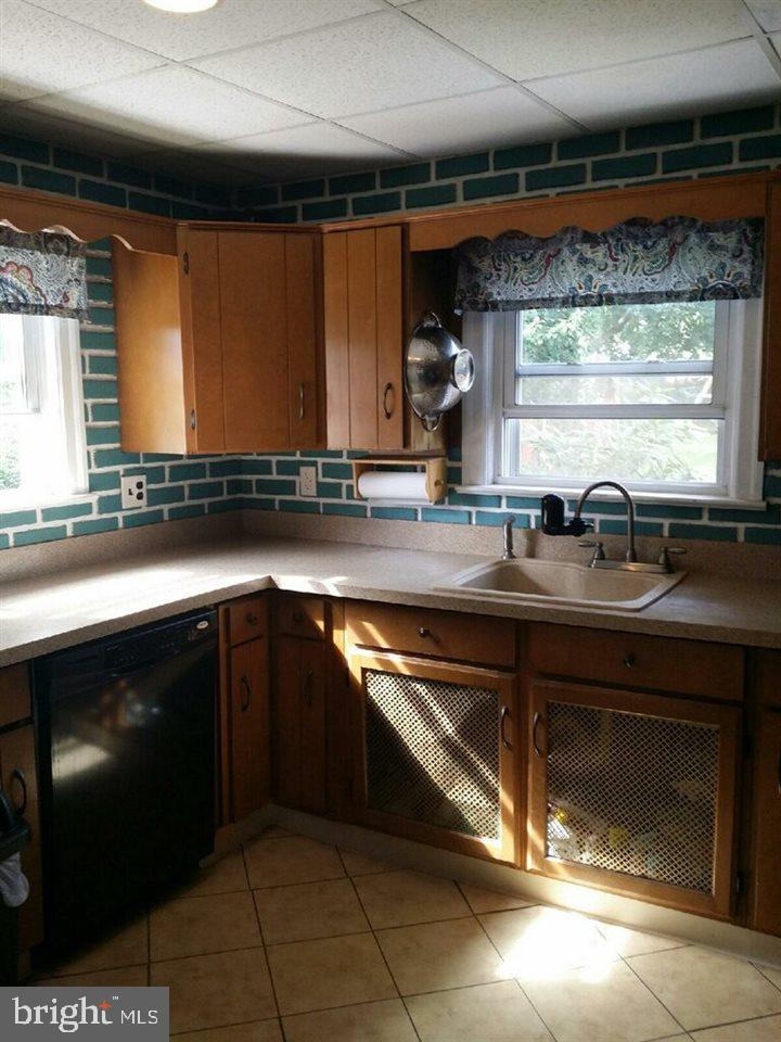 EAST YORK - Residential
