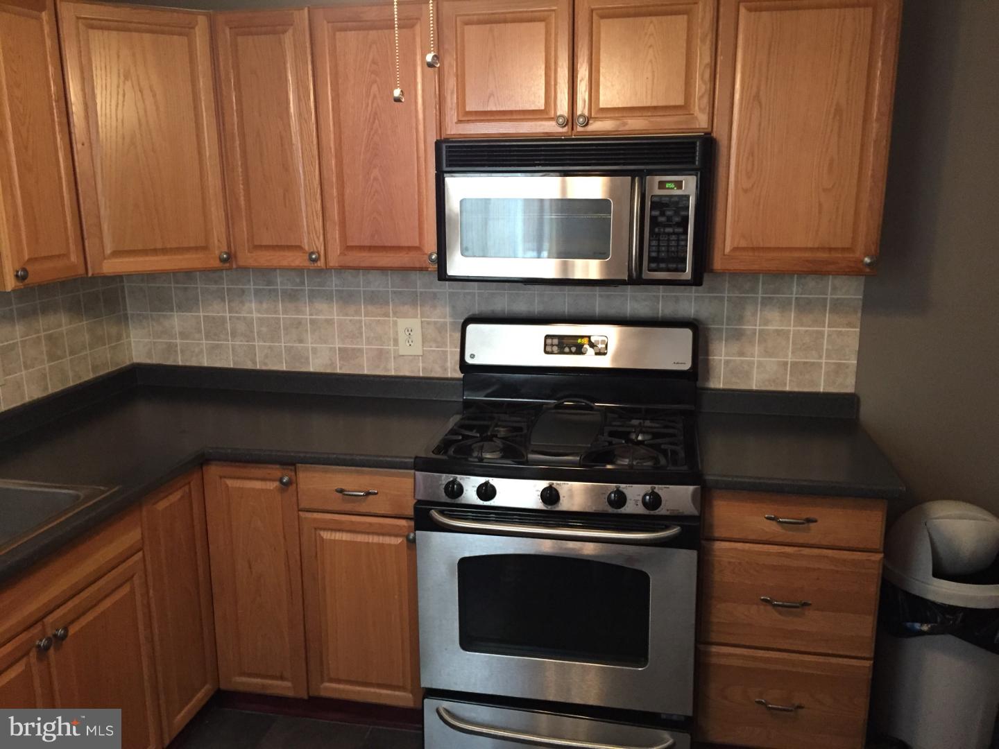 PORT RICHMOND - Residential