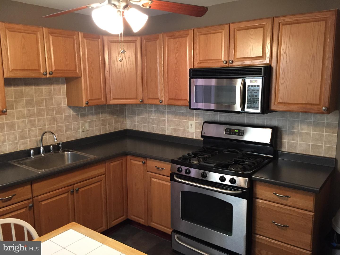 PORT RICHMOND - Residential