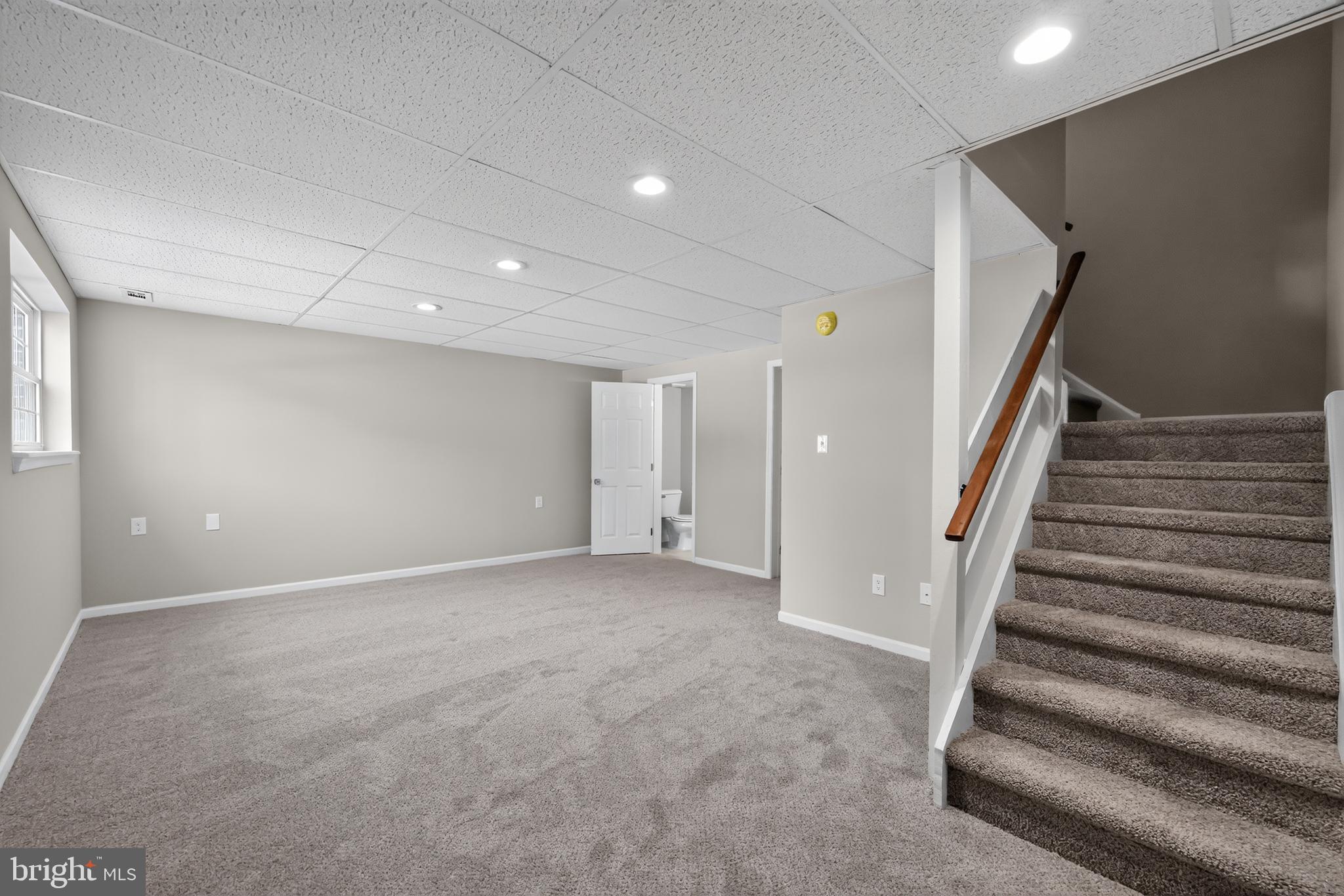 FREEDOM COURT - Residential