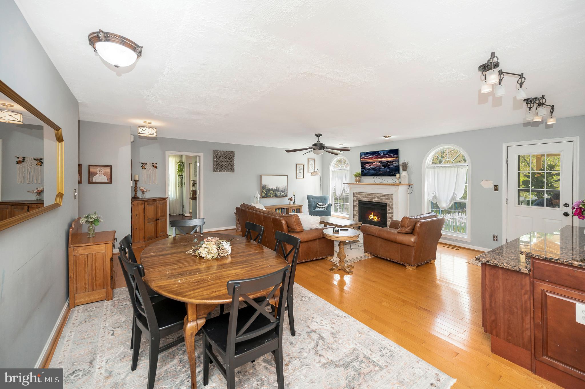 ROSEDALE - Residential