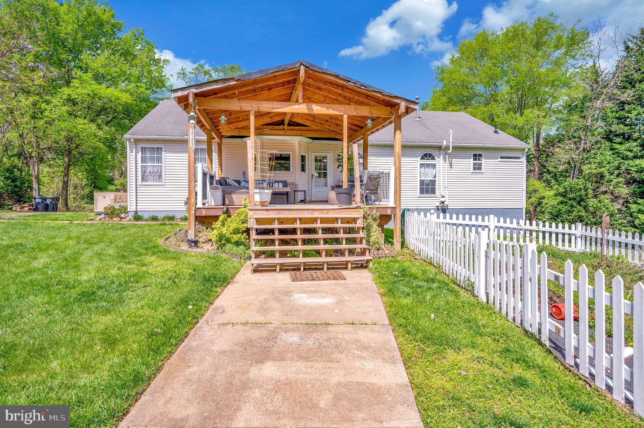 ROSEDALE - Residential