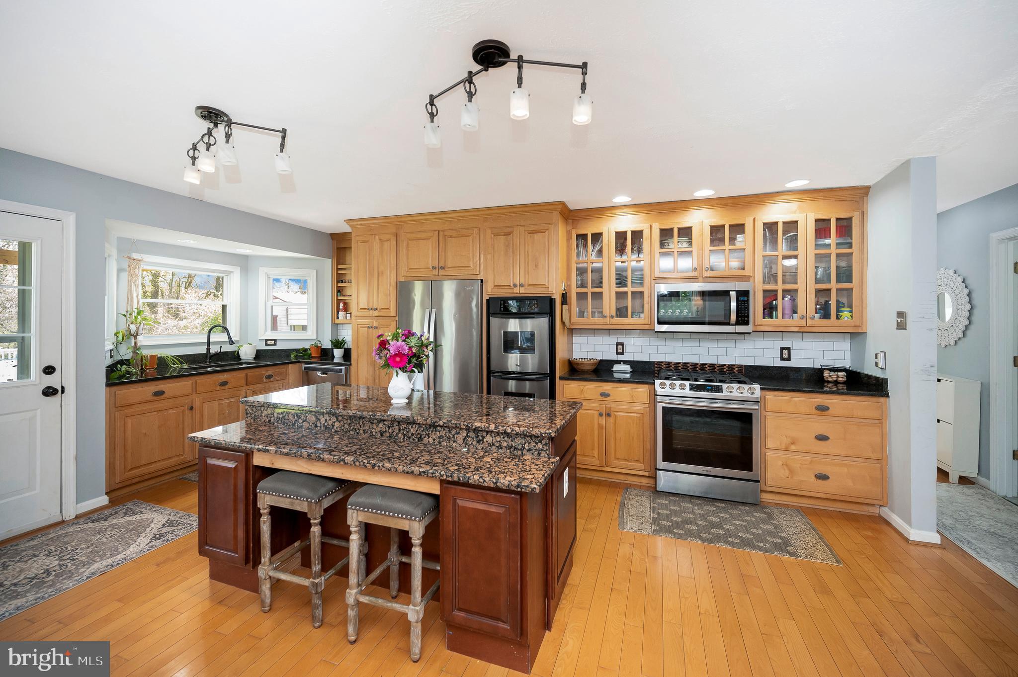 ROSEDALE - Residential