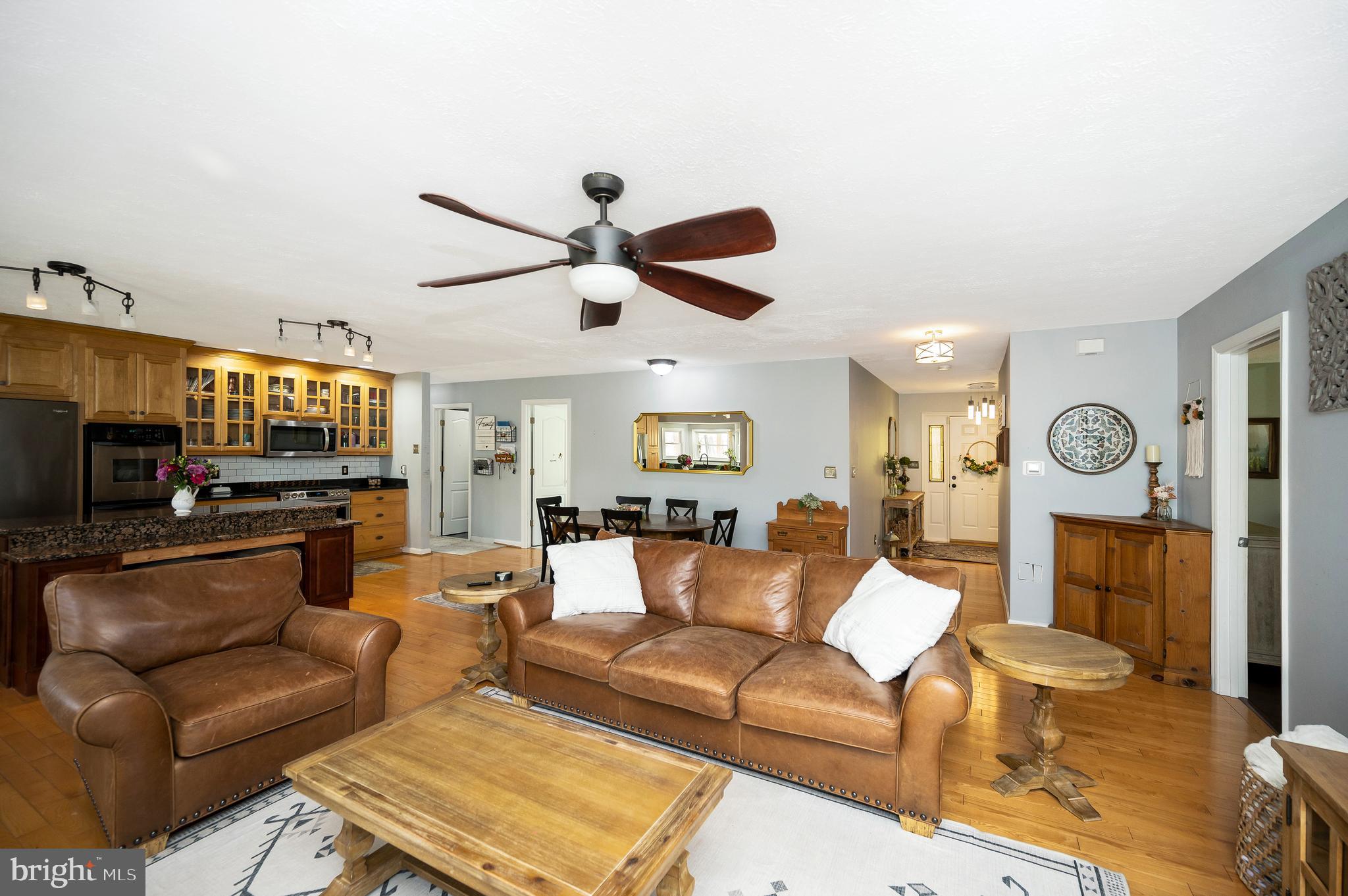 ROSEDALE - Residential