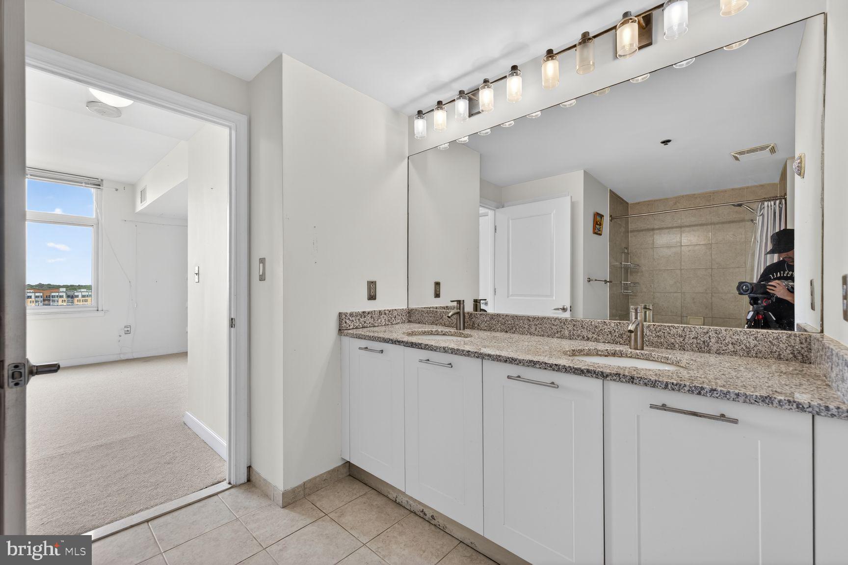 MIDTOWN BETHESDA NORTH - Residential