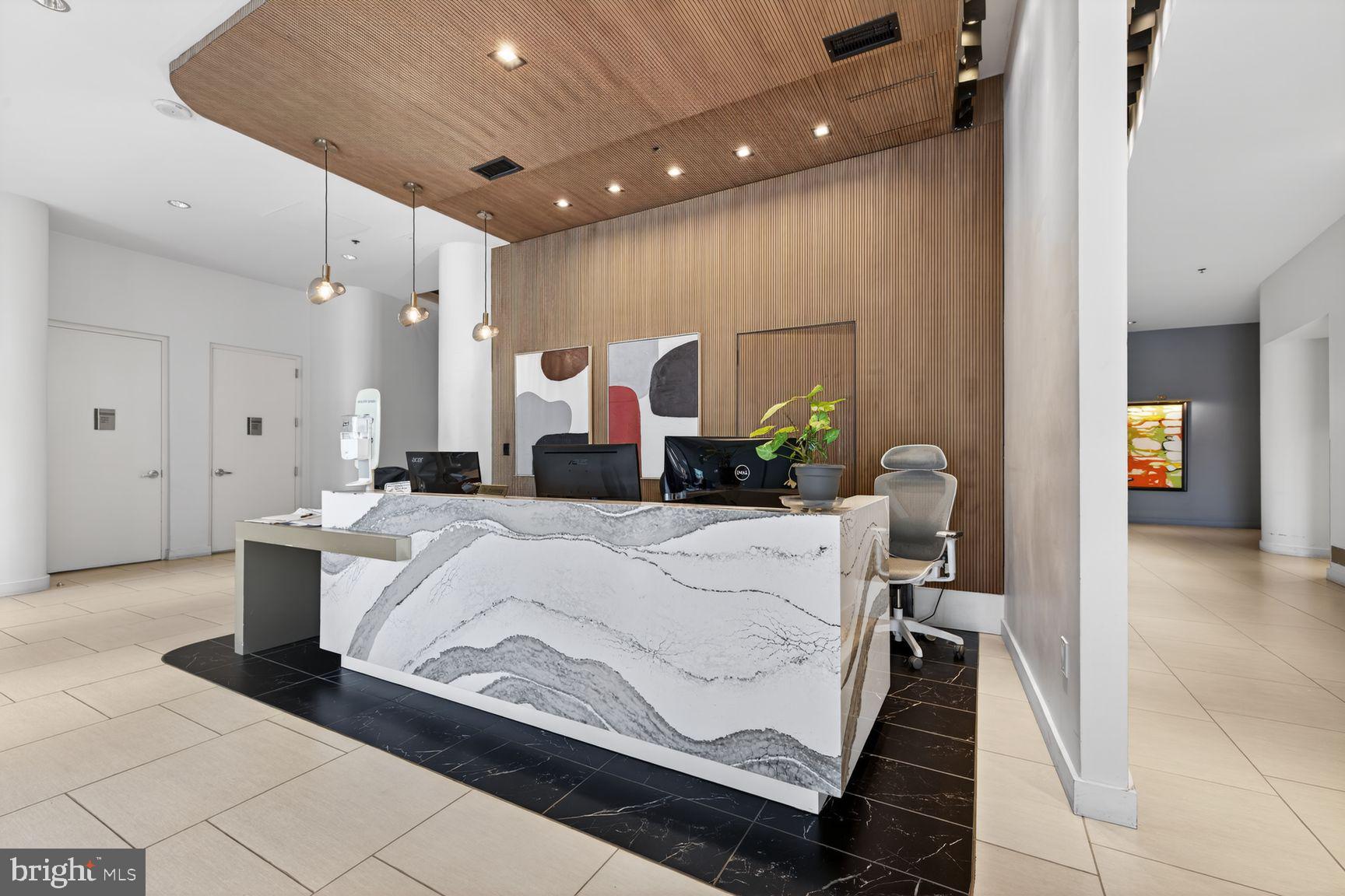 MIDTOWN BETHESDA NORTH - Residential