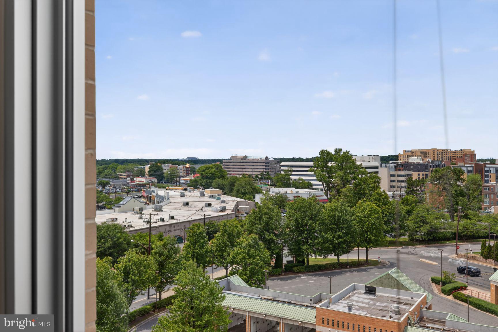 MIDTOWN BETHESDA NORTH - Residential