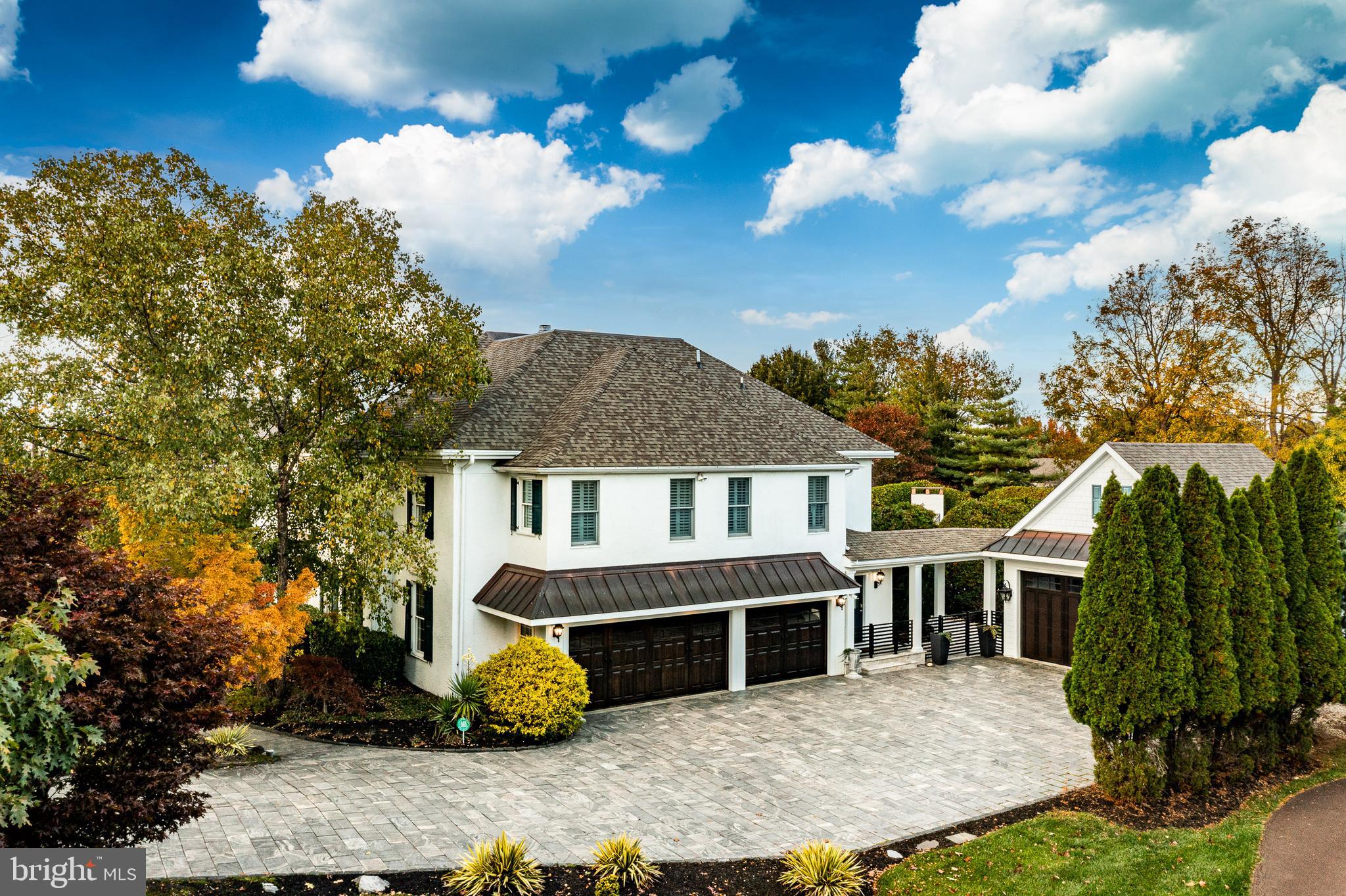 WHITEGATE - Residential