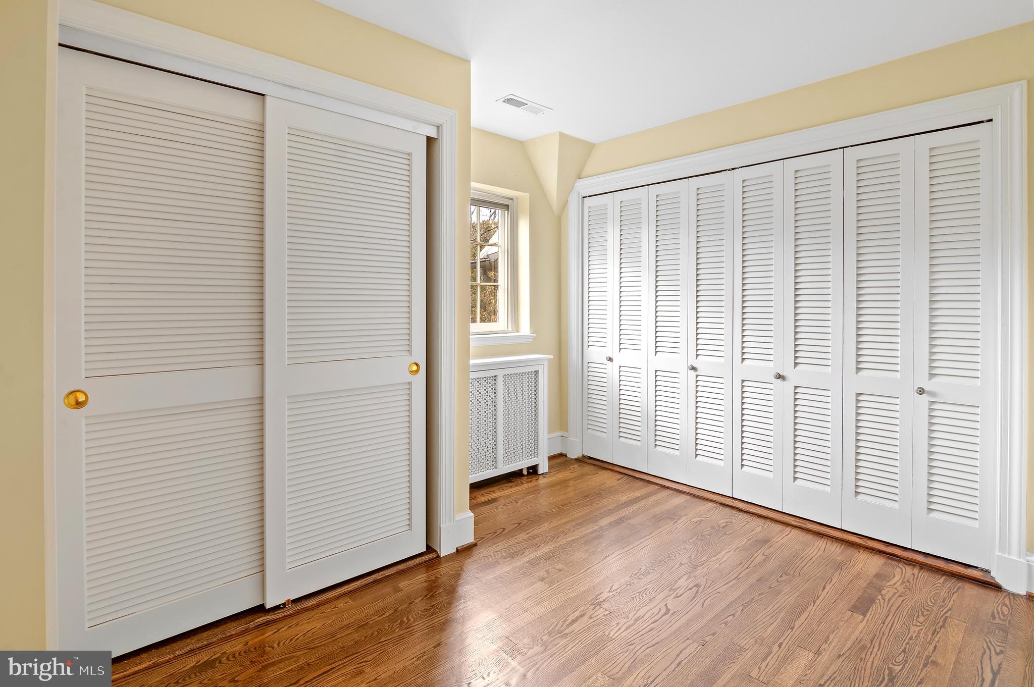 DUMBARTON - Residential Lease