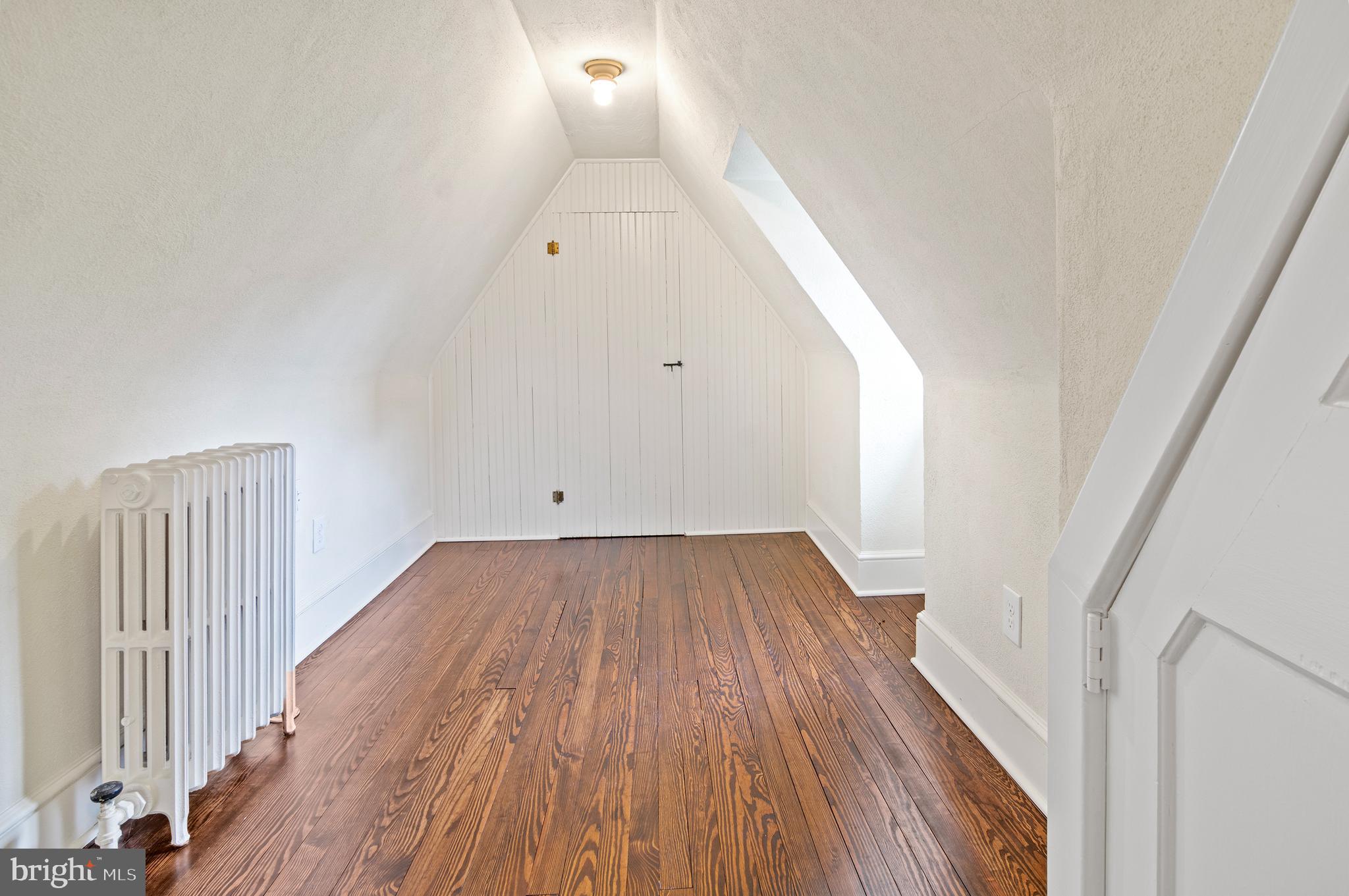 DUMBARTON - Residential Lease