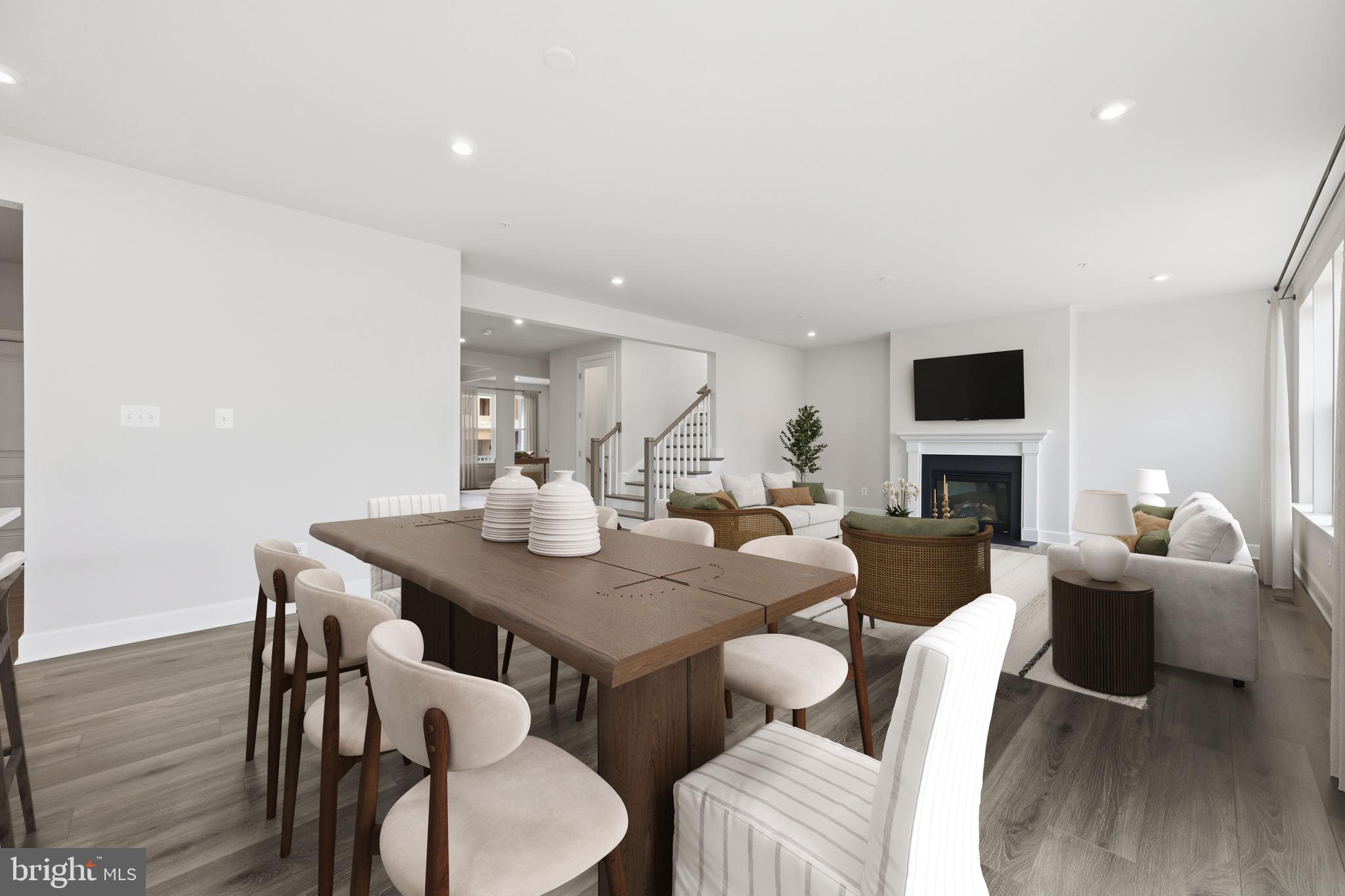 SUNSTONE PRESERVE - Residential