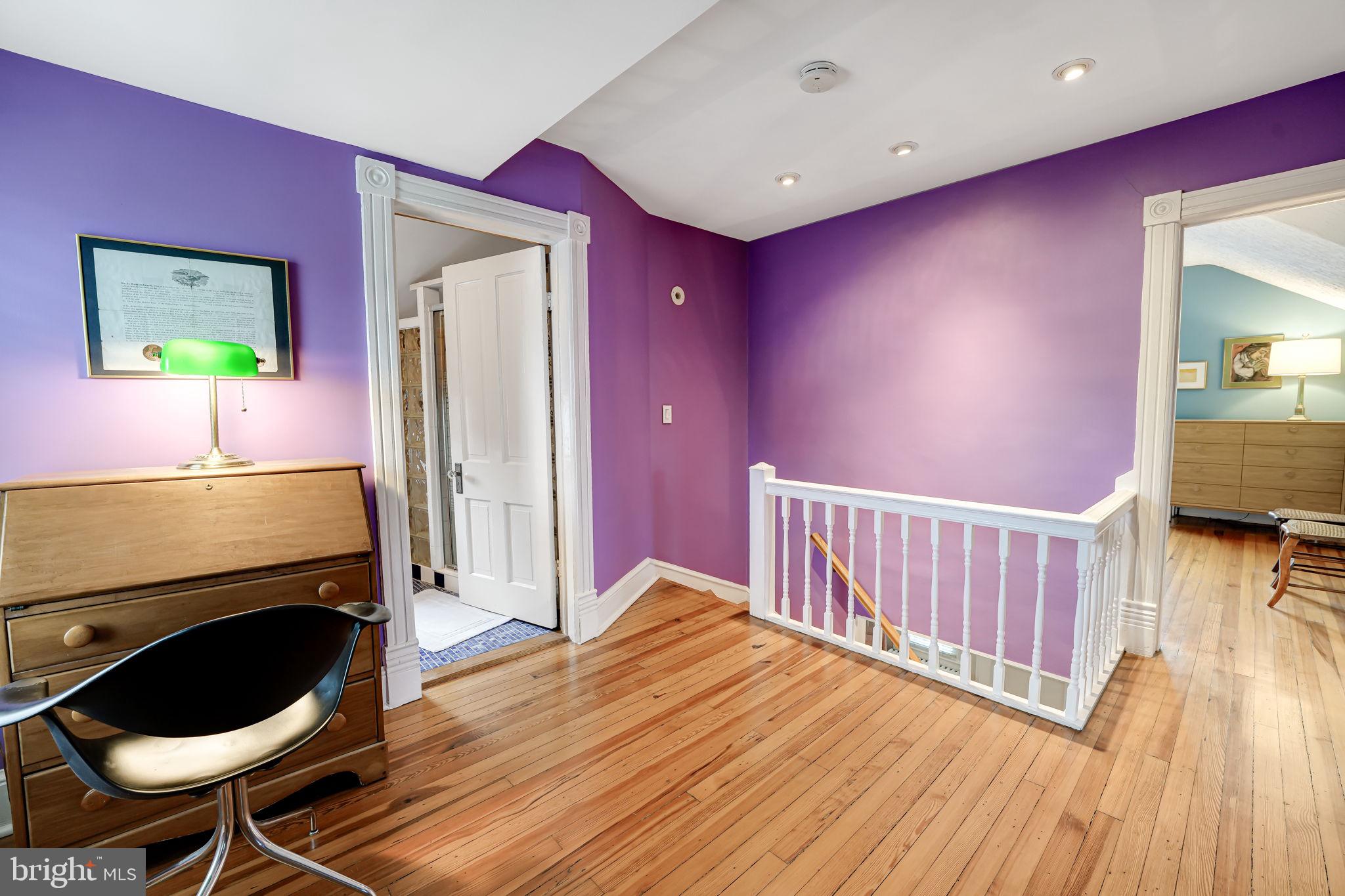 BARCROFT - Residential