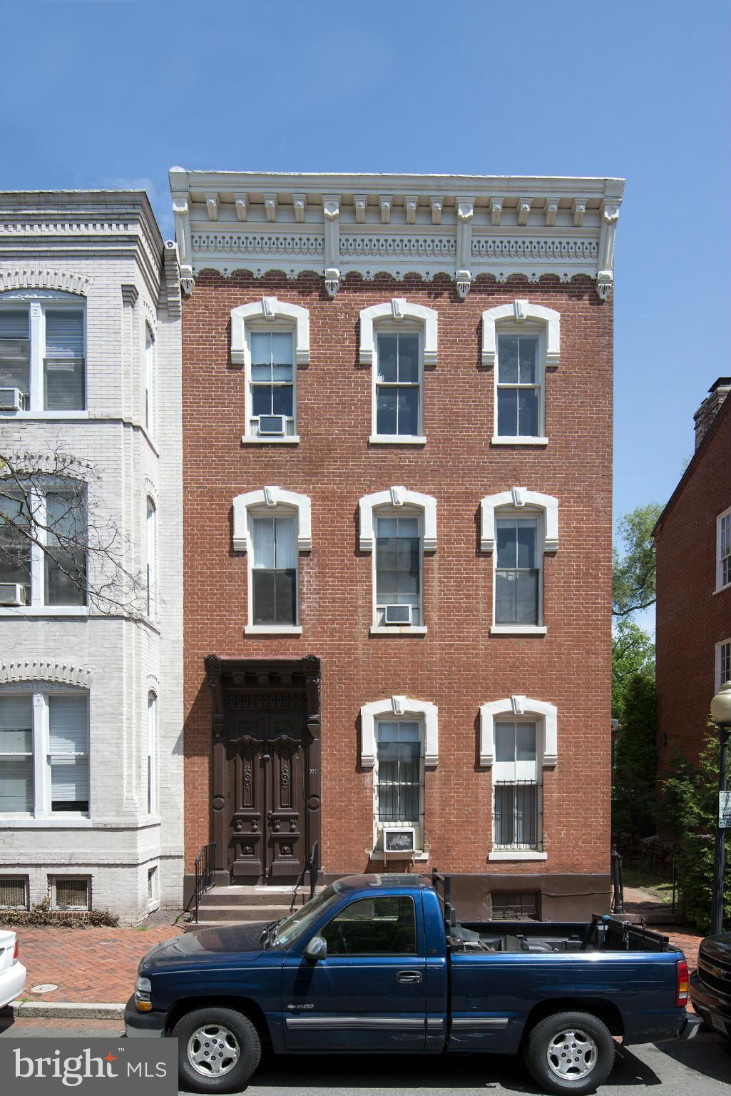 GEORGETOWN - Residential Income