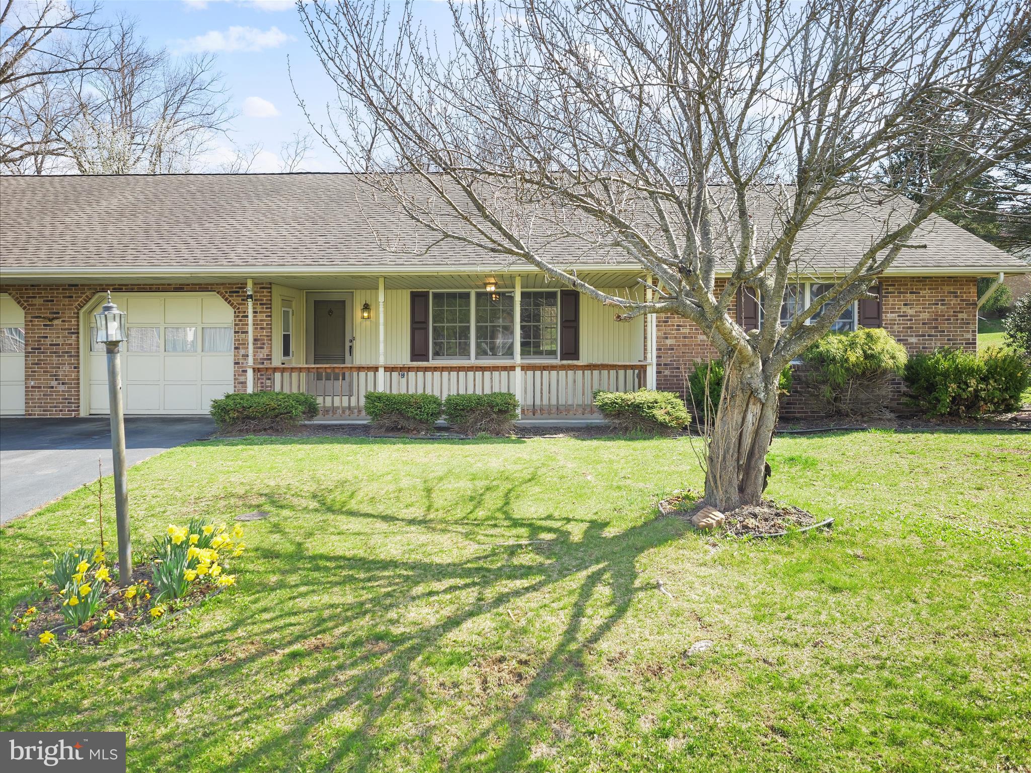 WOODCREST - Residential Lease