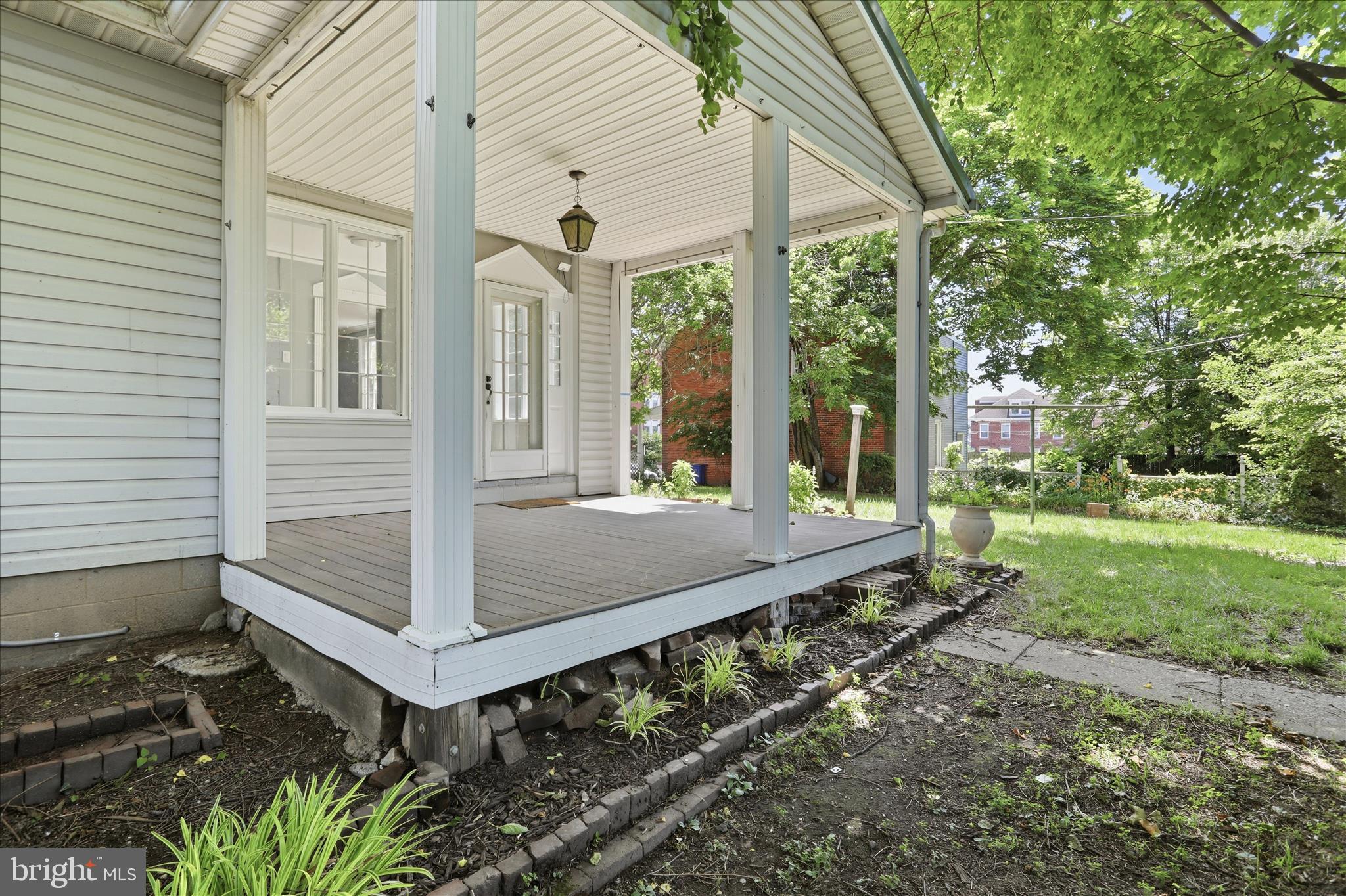 HAGERSTOWN - Residential