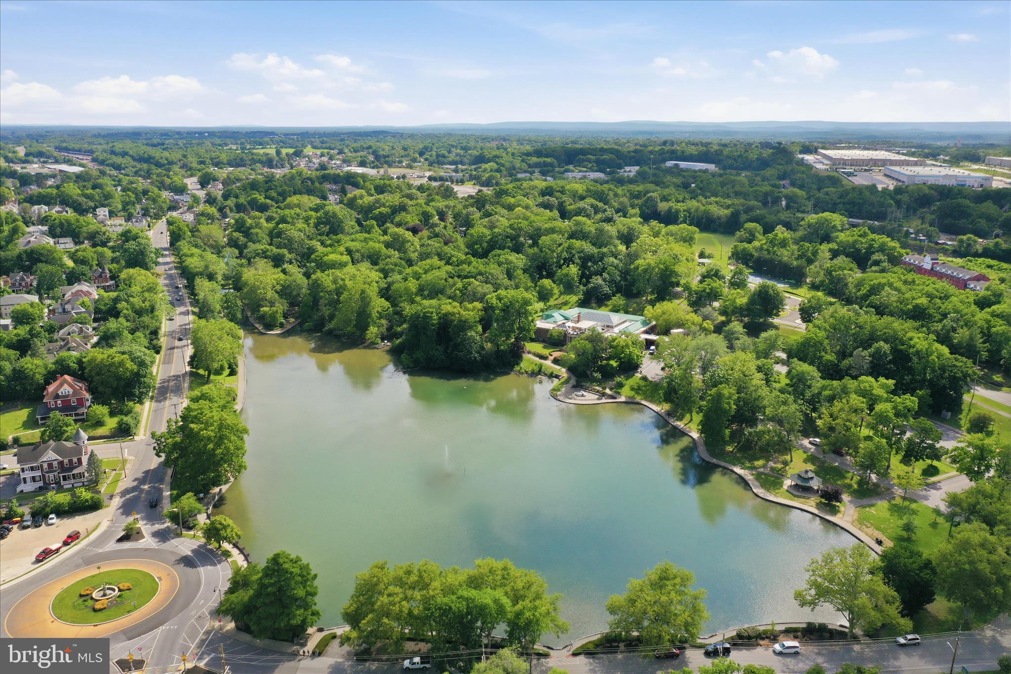 HAGERSTOWN - Residential