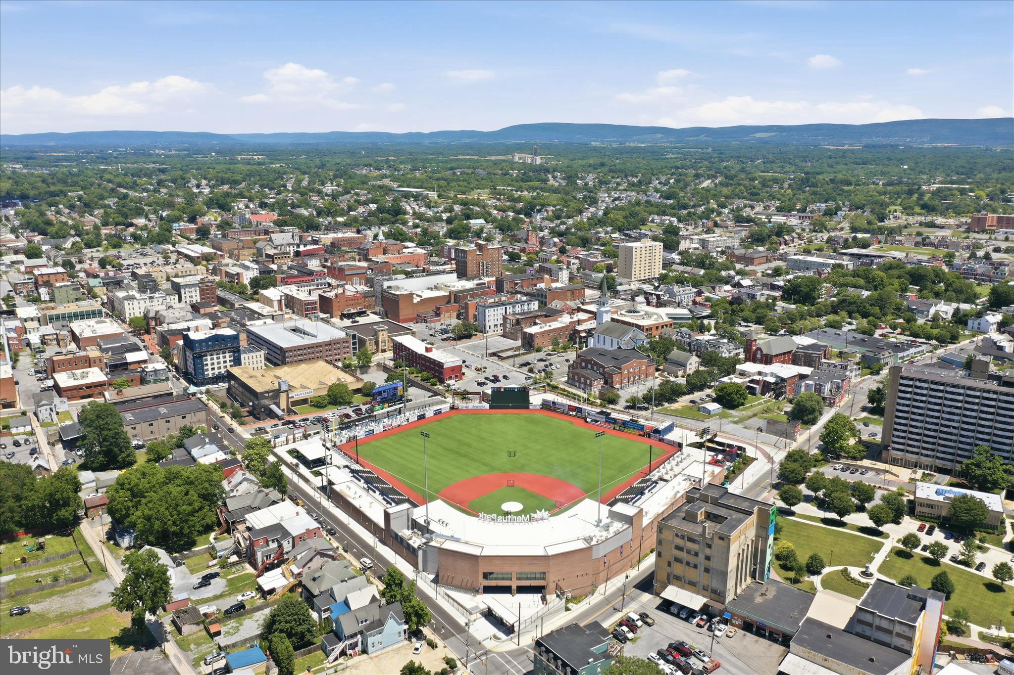 HAGERSTOWN - Residential