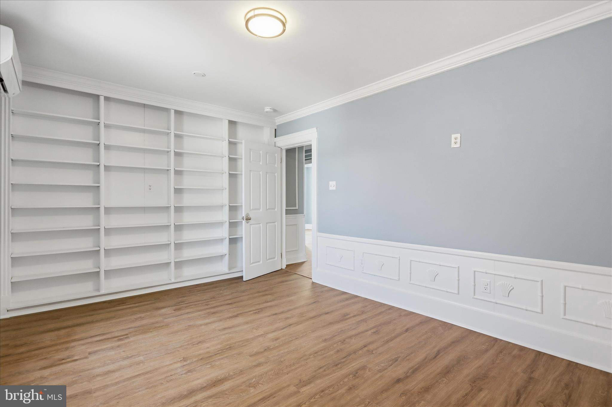 HAGERSTOWN - Residential