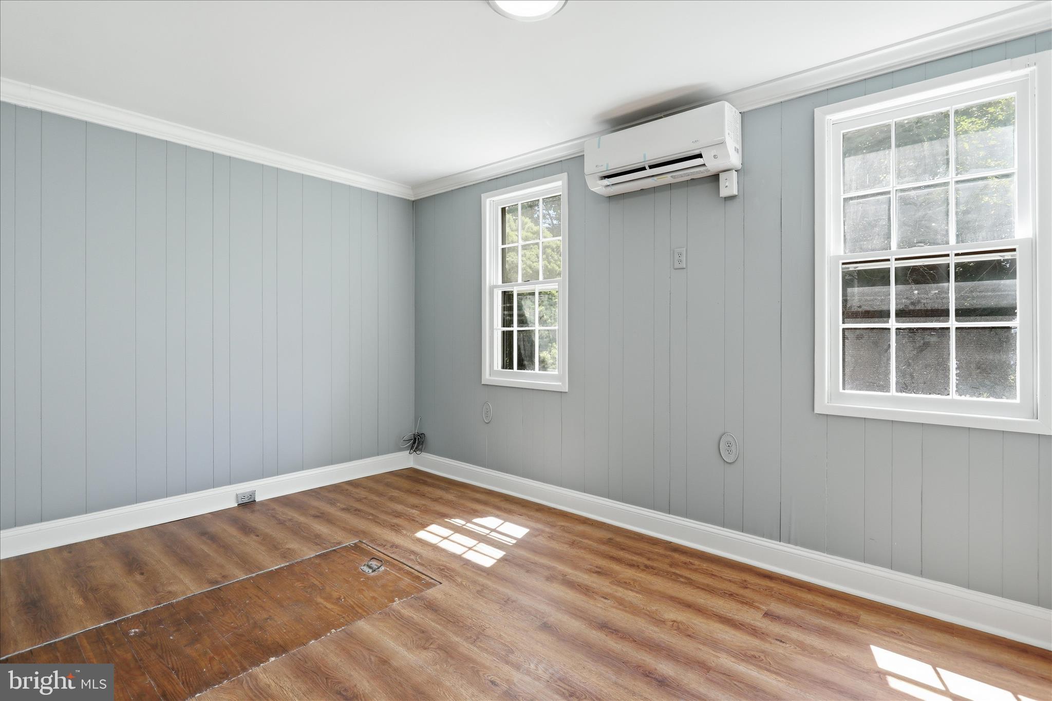 HAGERSTOWN - Residential
