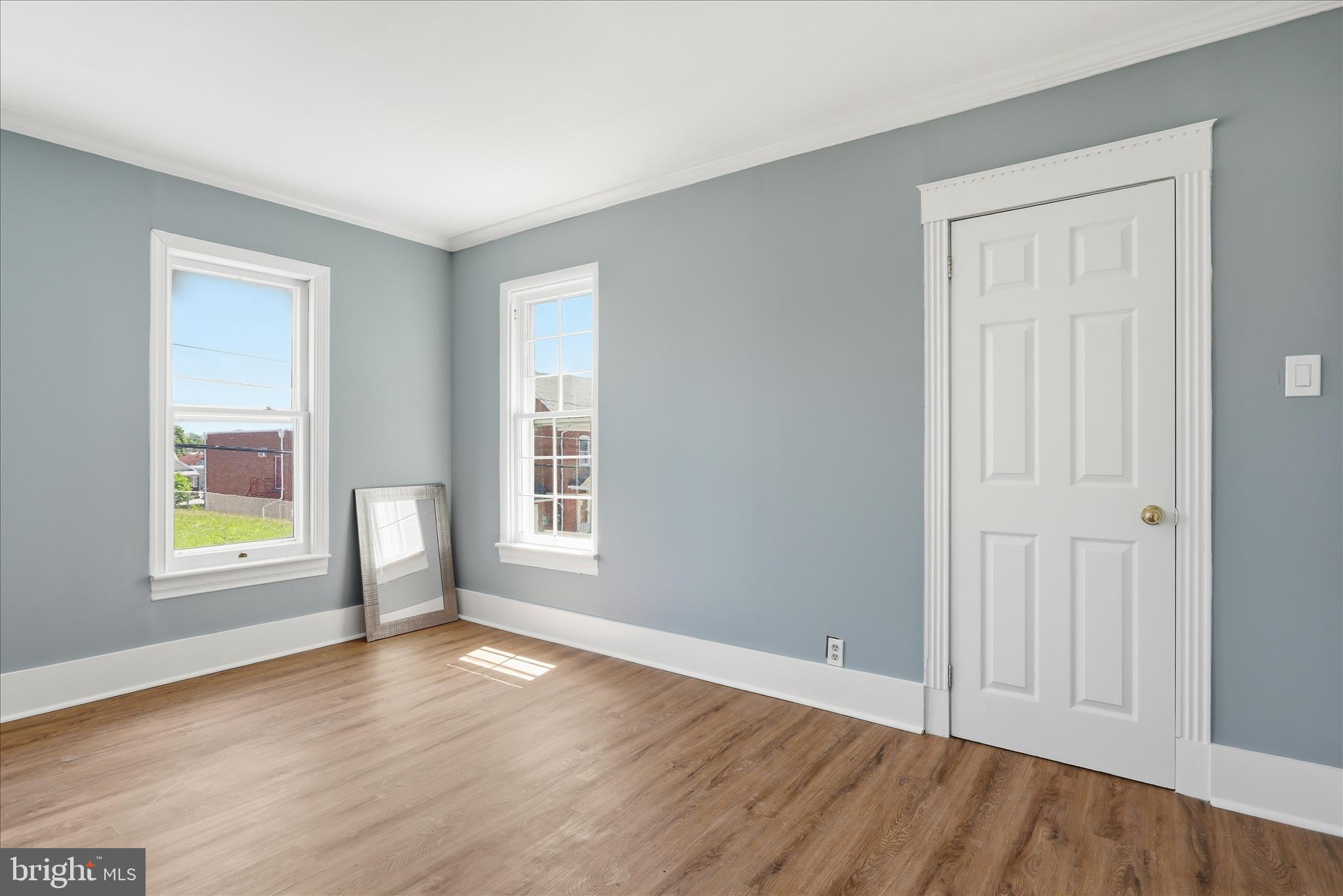 HAGERSTOWN - Residential