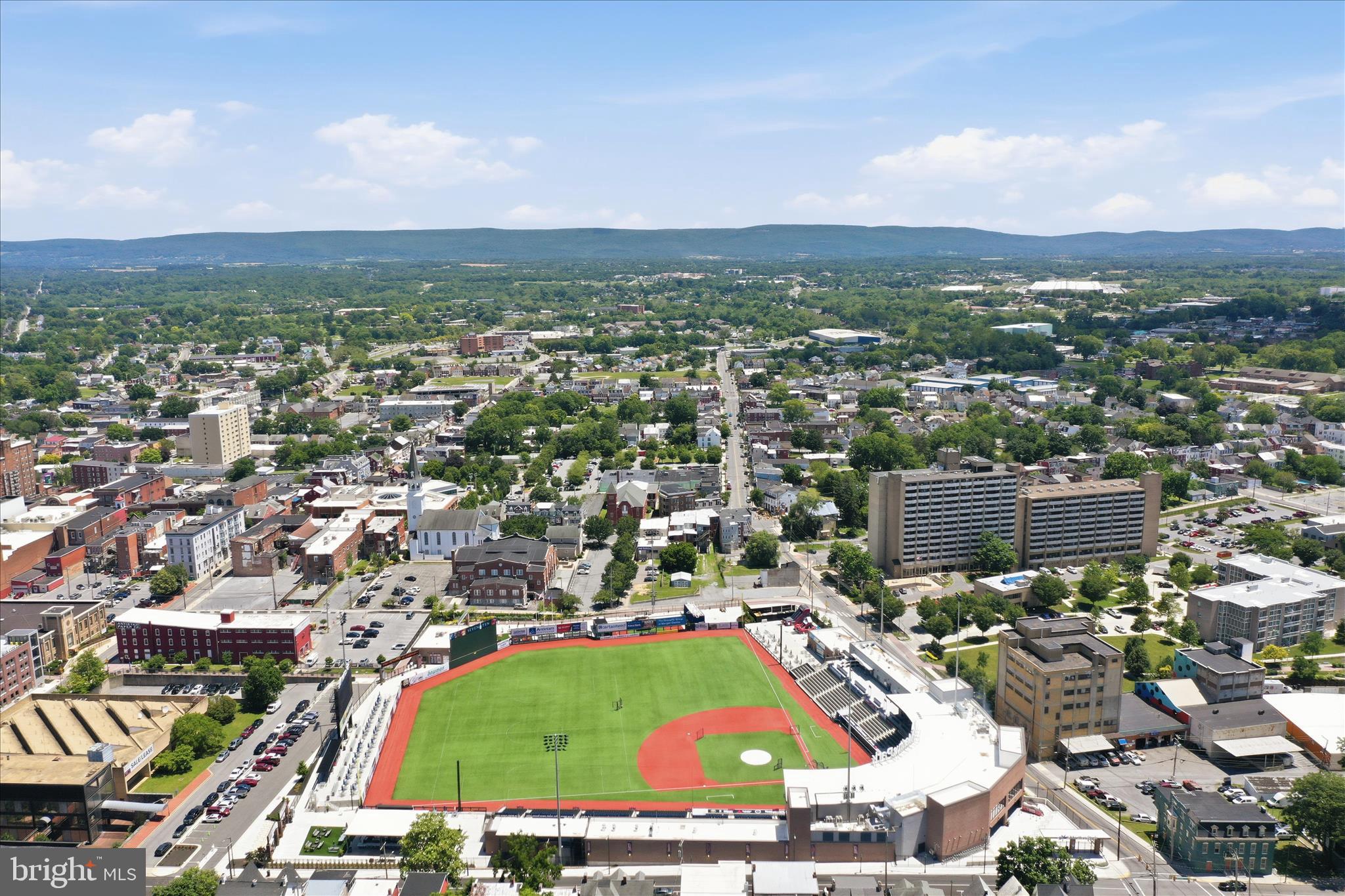 HAGERSTOWN - Residential