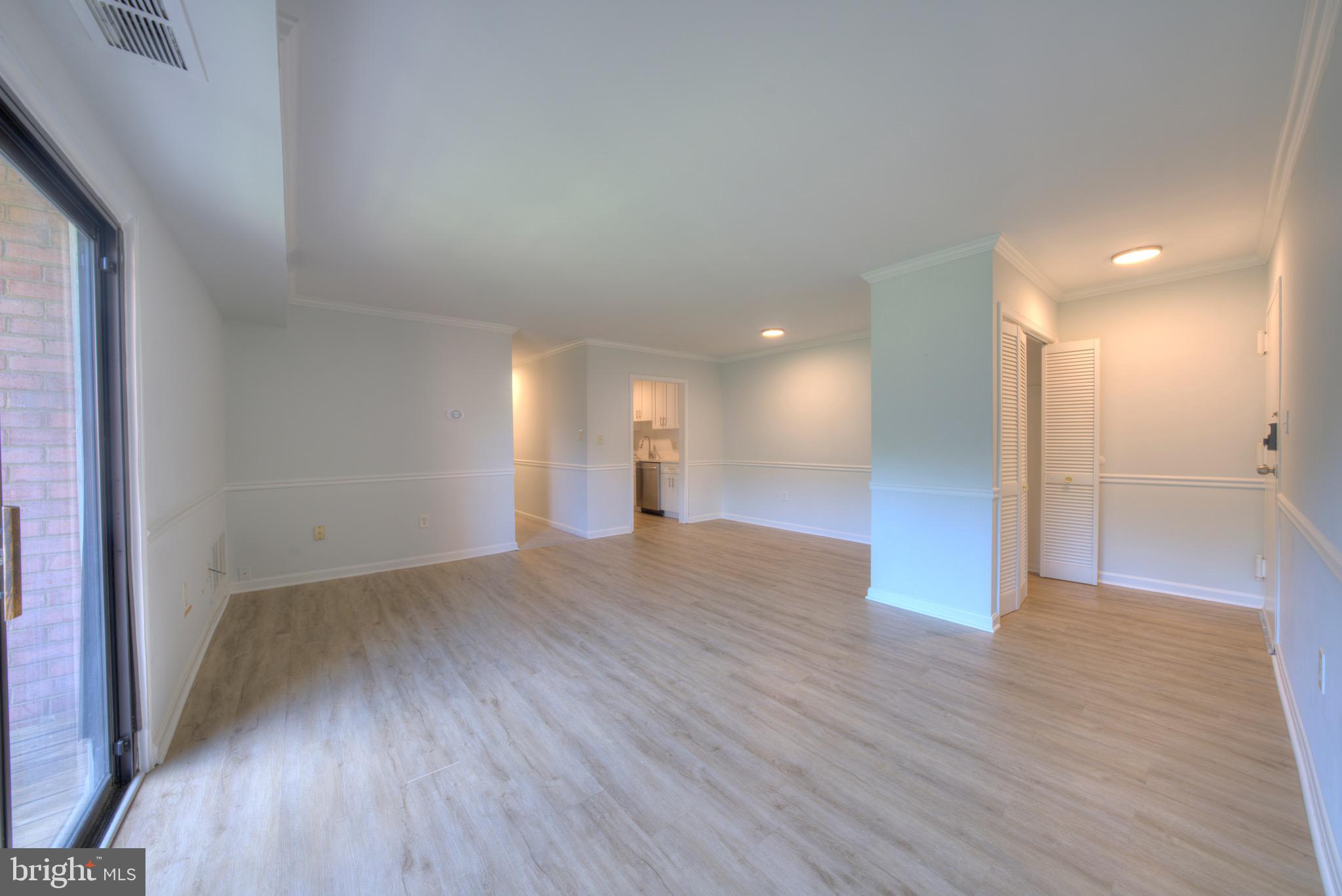 FAIRFAX WEST - Residential