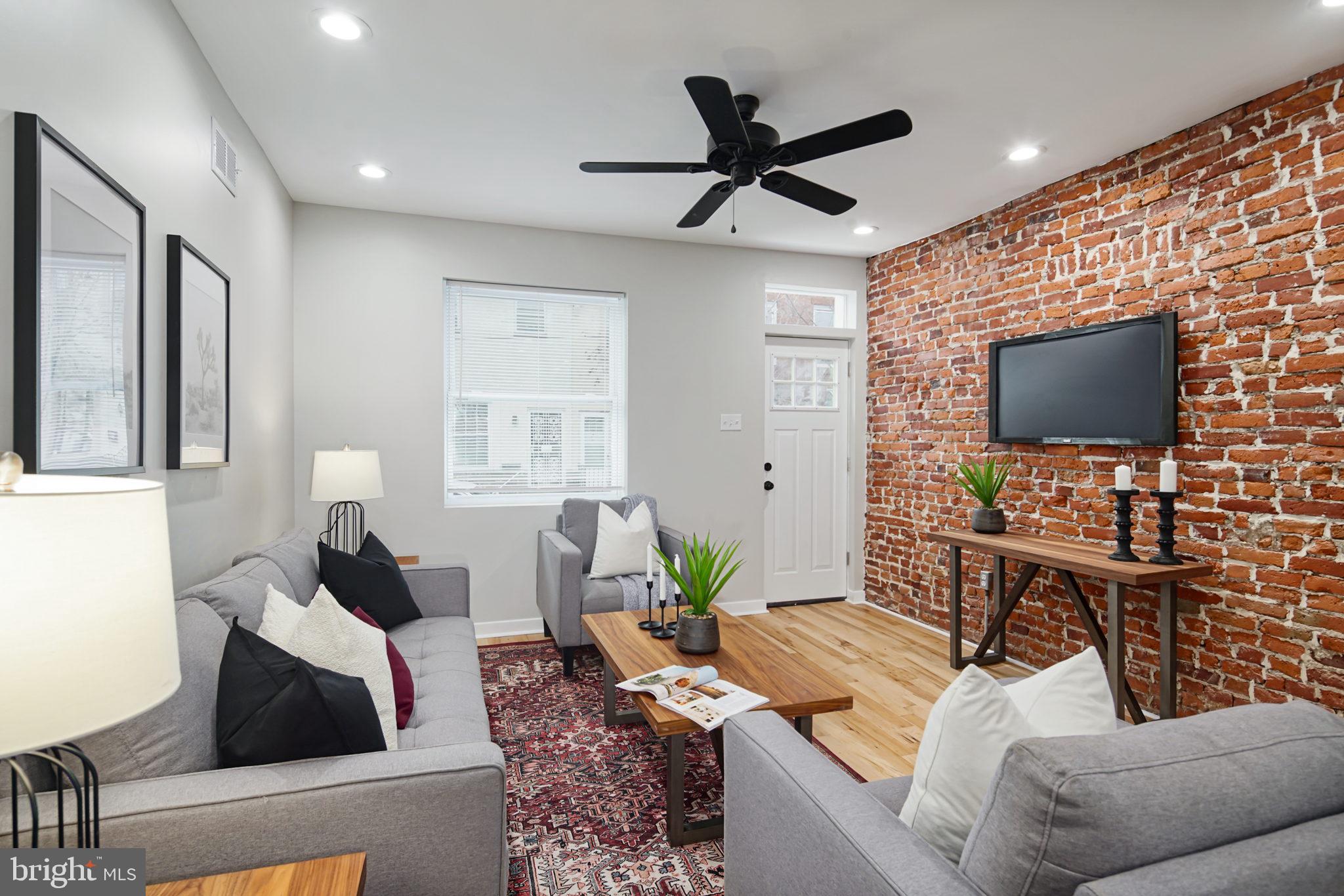 WHITMAN - Residential