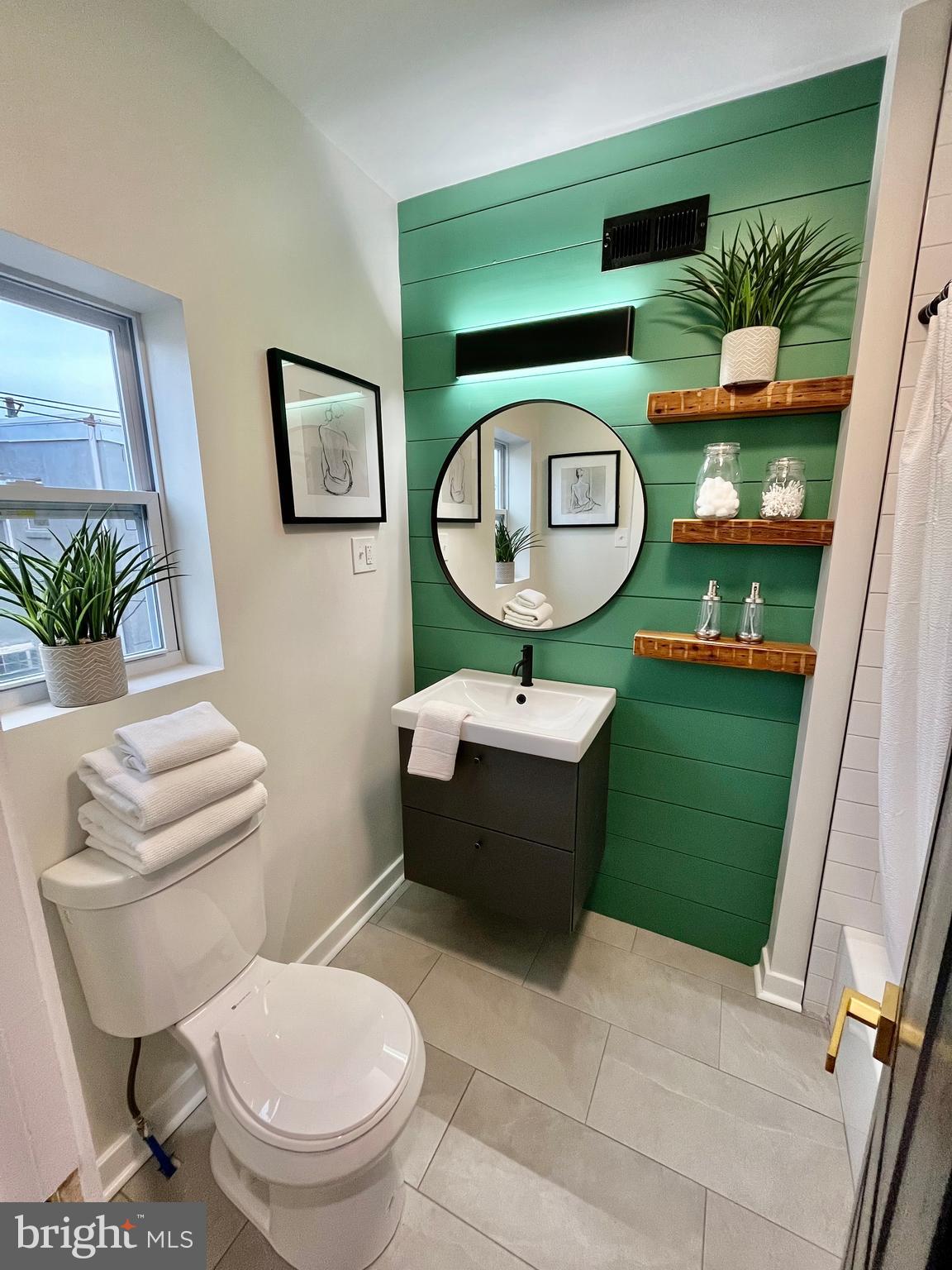 WHITMAN - Residential
