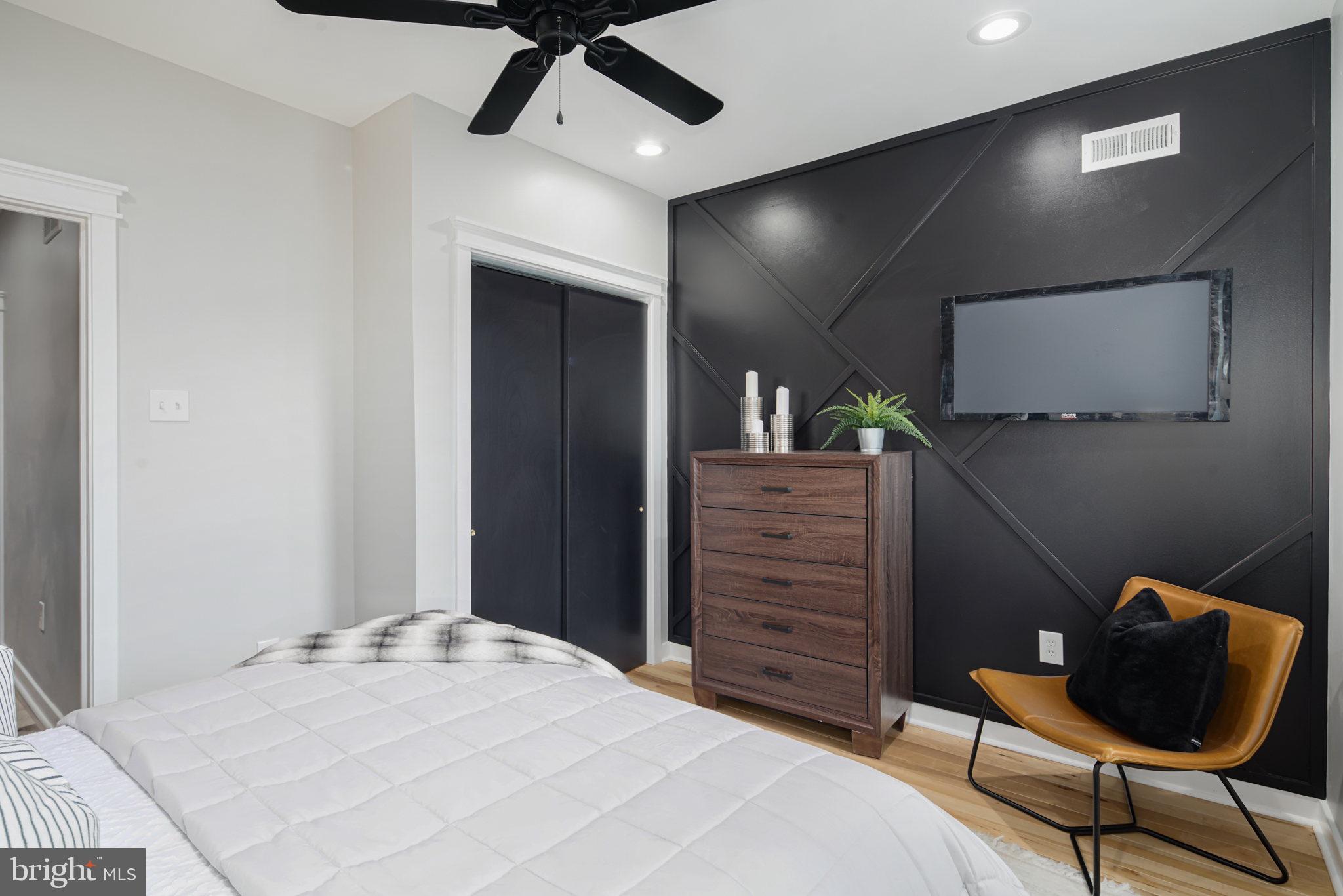 WHITMAN - Residential