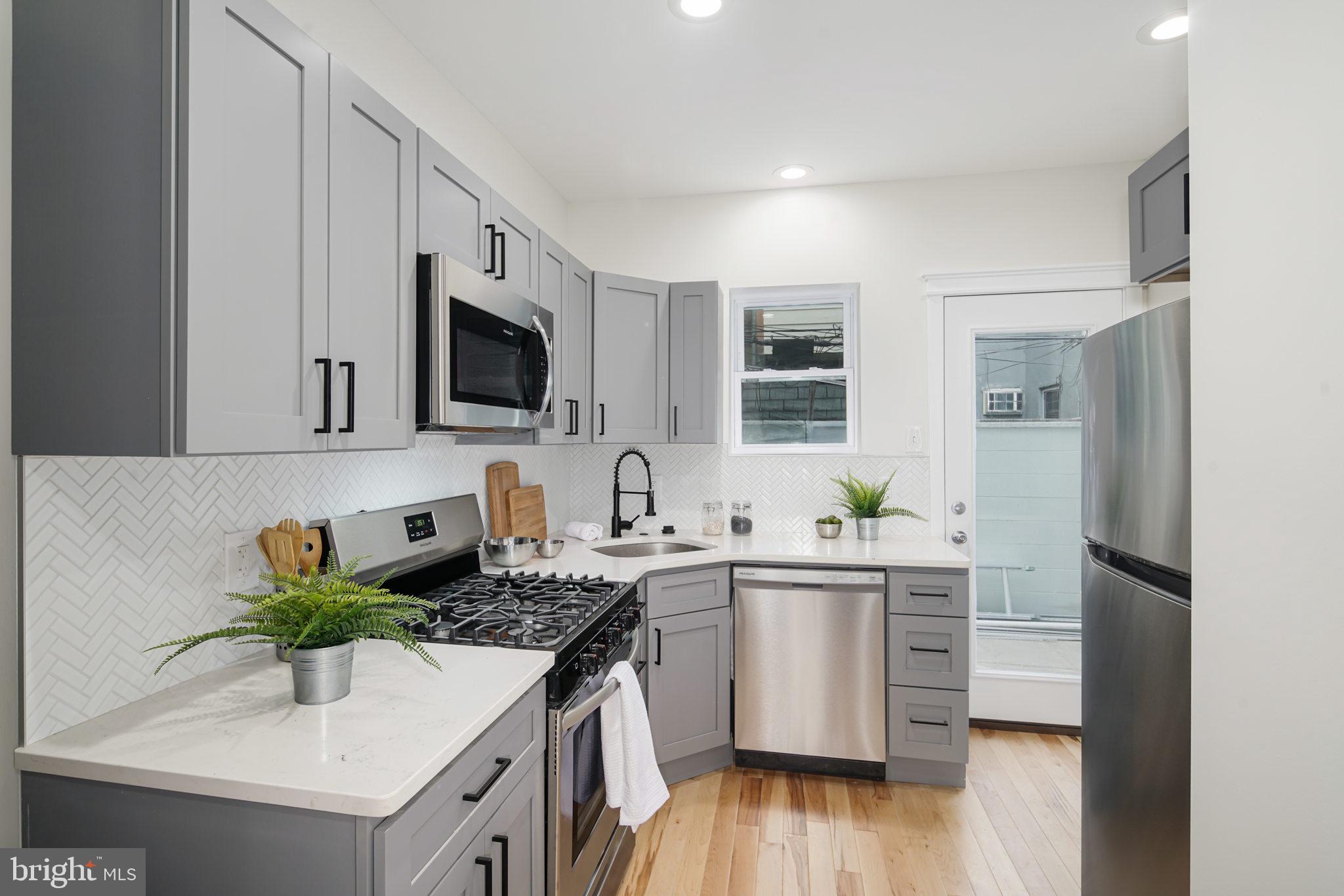 WHITMAN - Residential