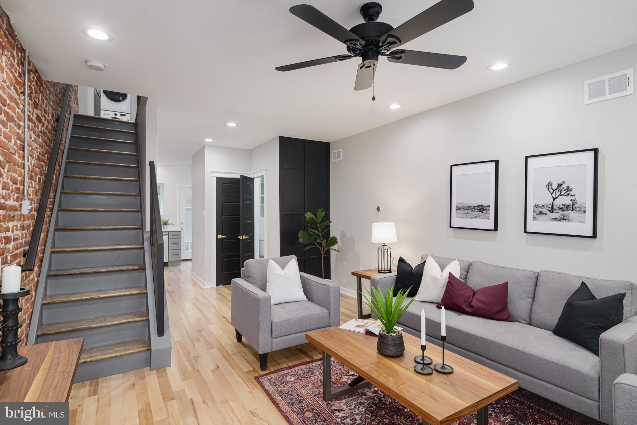 WHITMAN - Residential