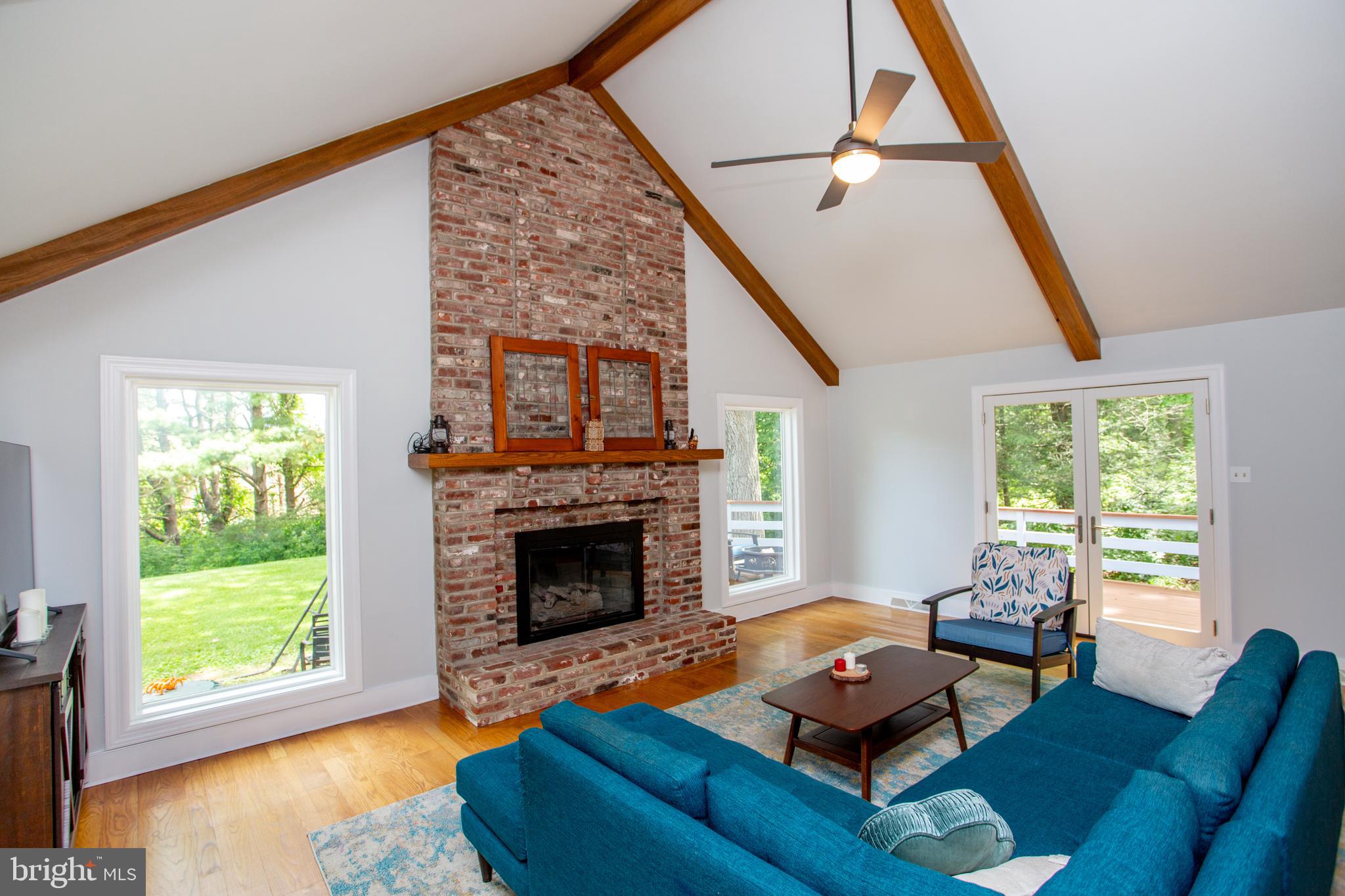 SOLEBURY FARMS EST - Residential