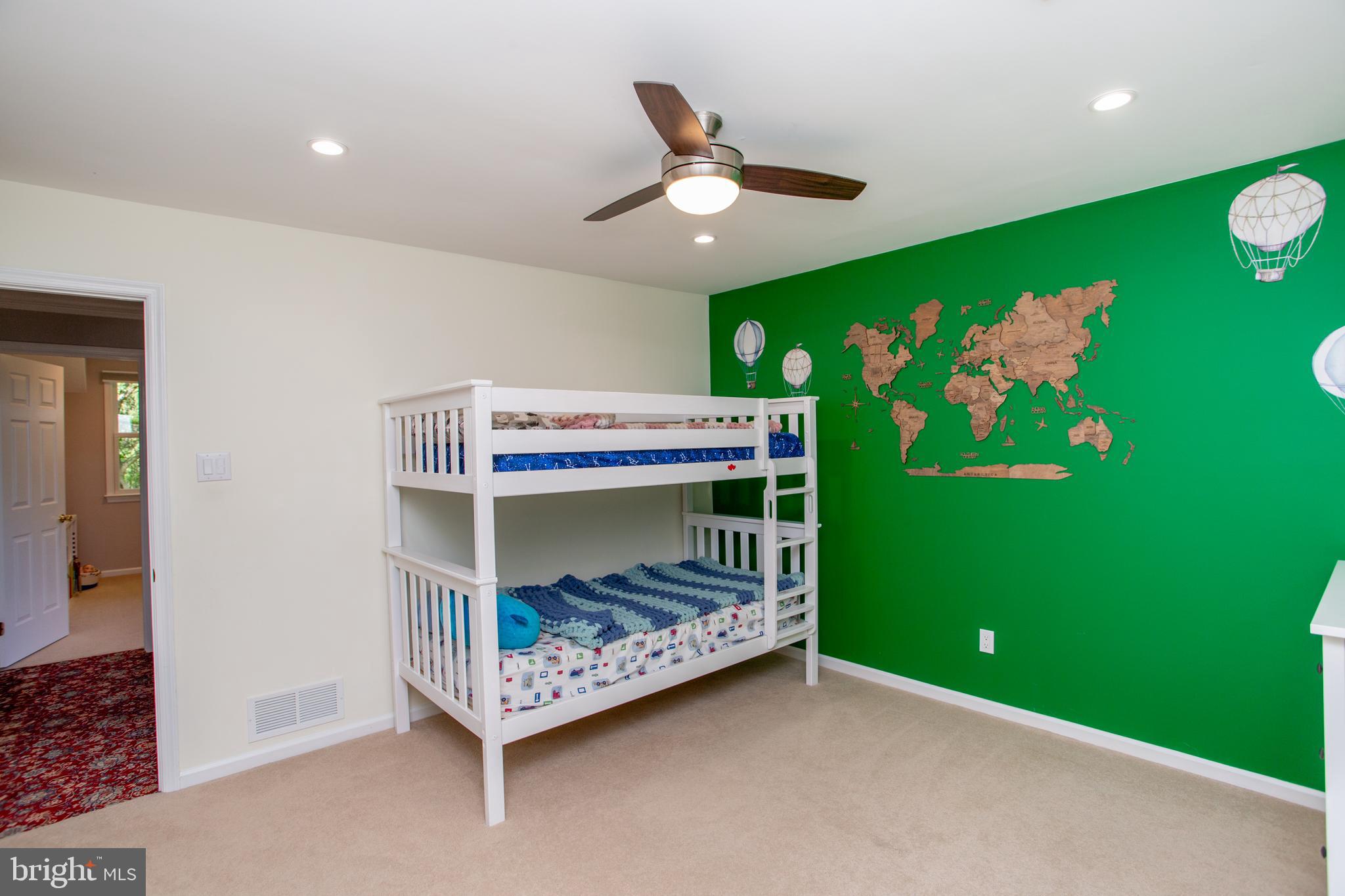 SOLEBURY FARMS EST - Residential