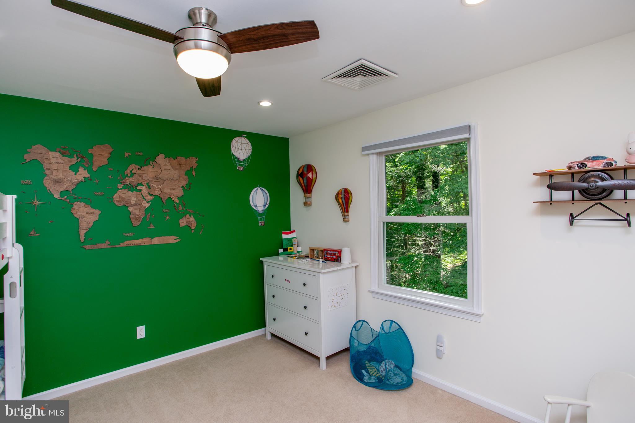 SOLEBURY FARMS EST - Residential