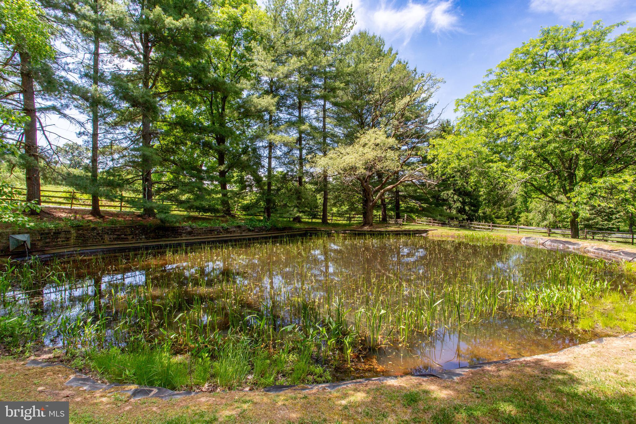 SOLEBURY FARMS EST - Residential