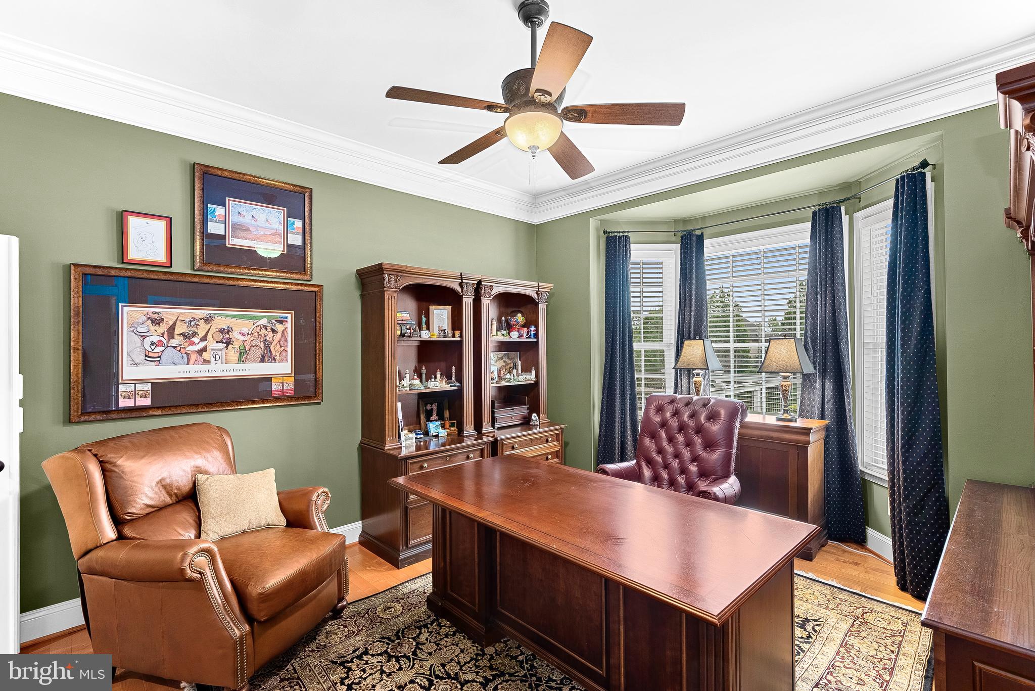 LONG ACRES - Residential