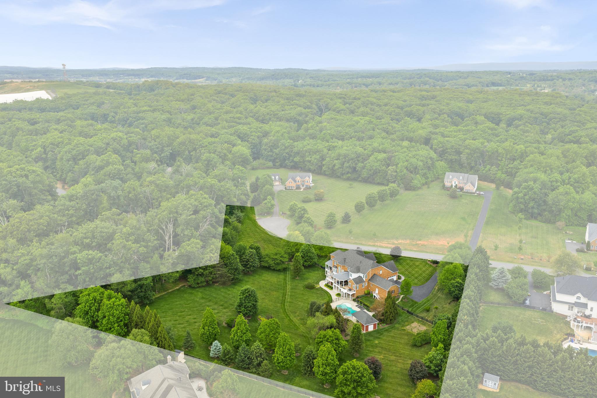 LONG ACRES - Residential