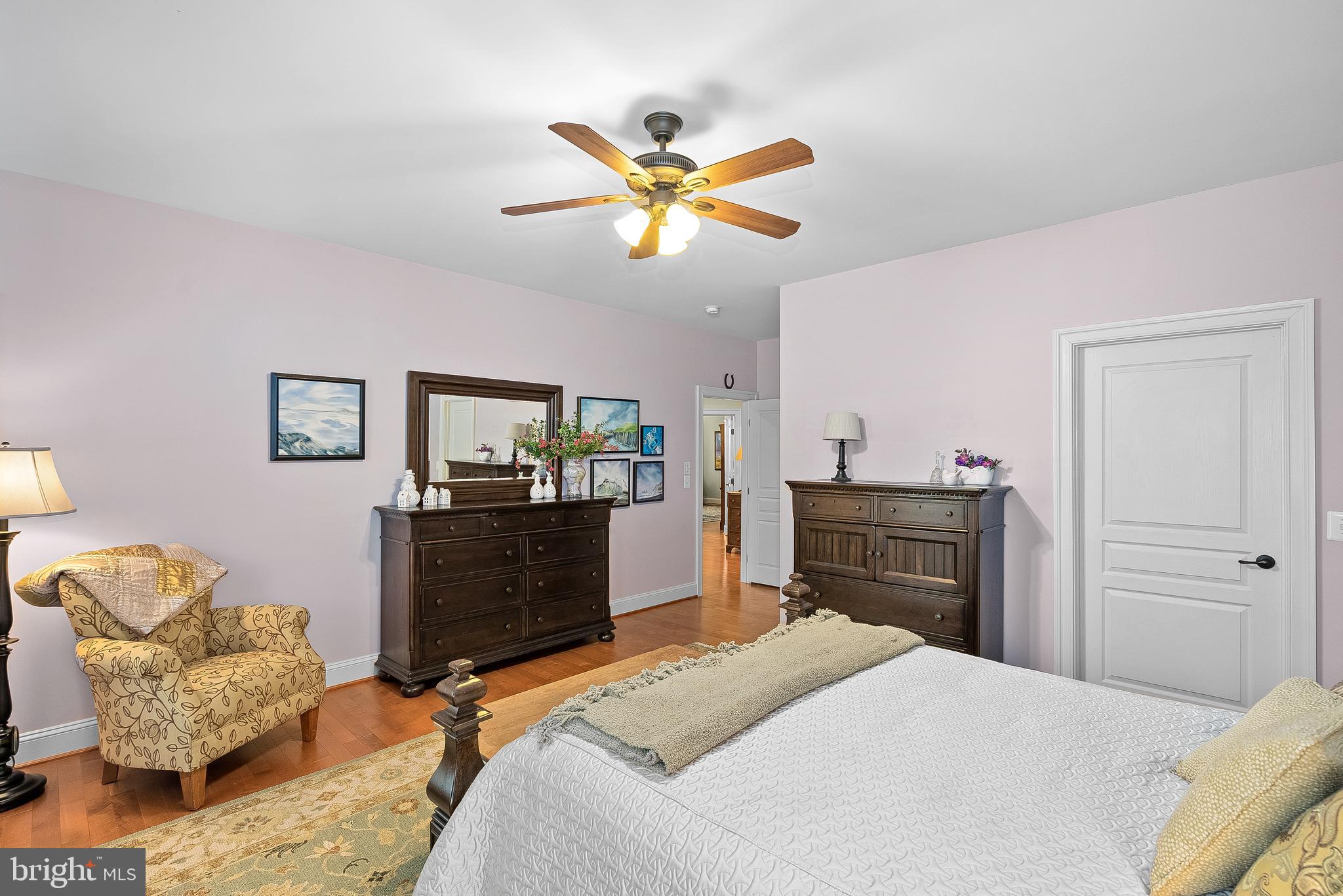 LONG ACRES - Residential