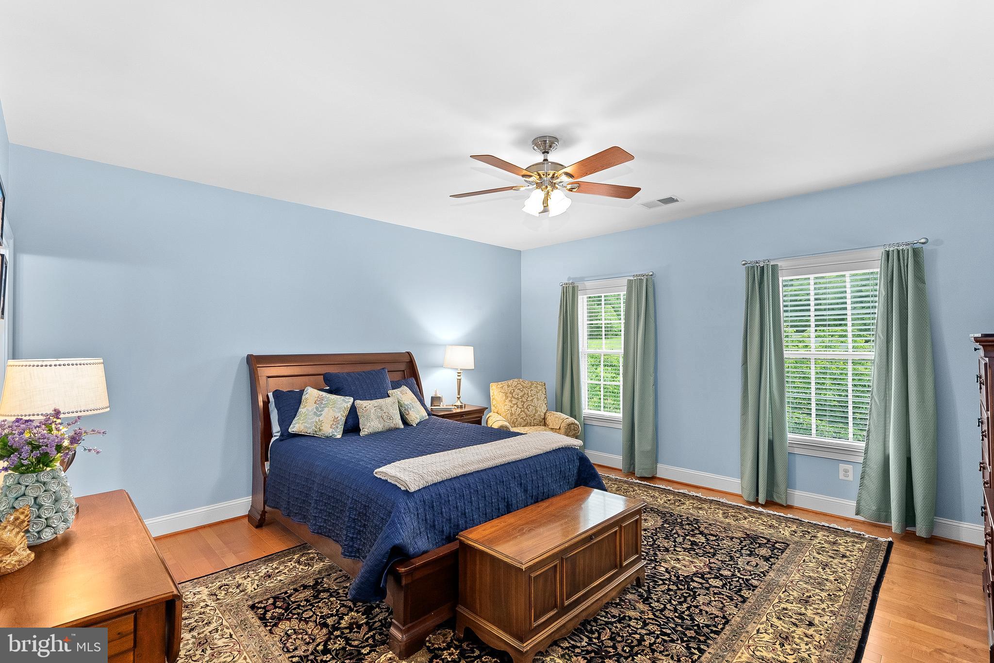 LONG ACRES - Residential