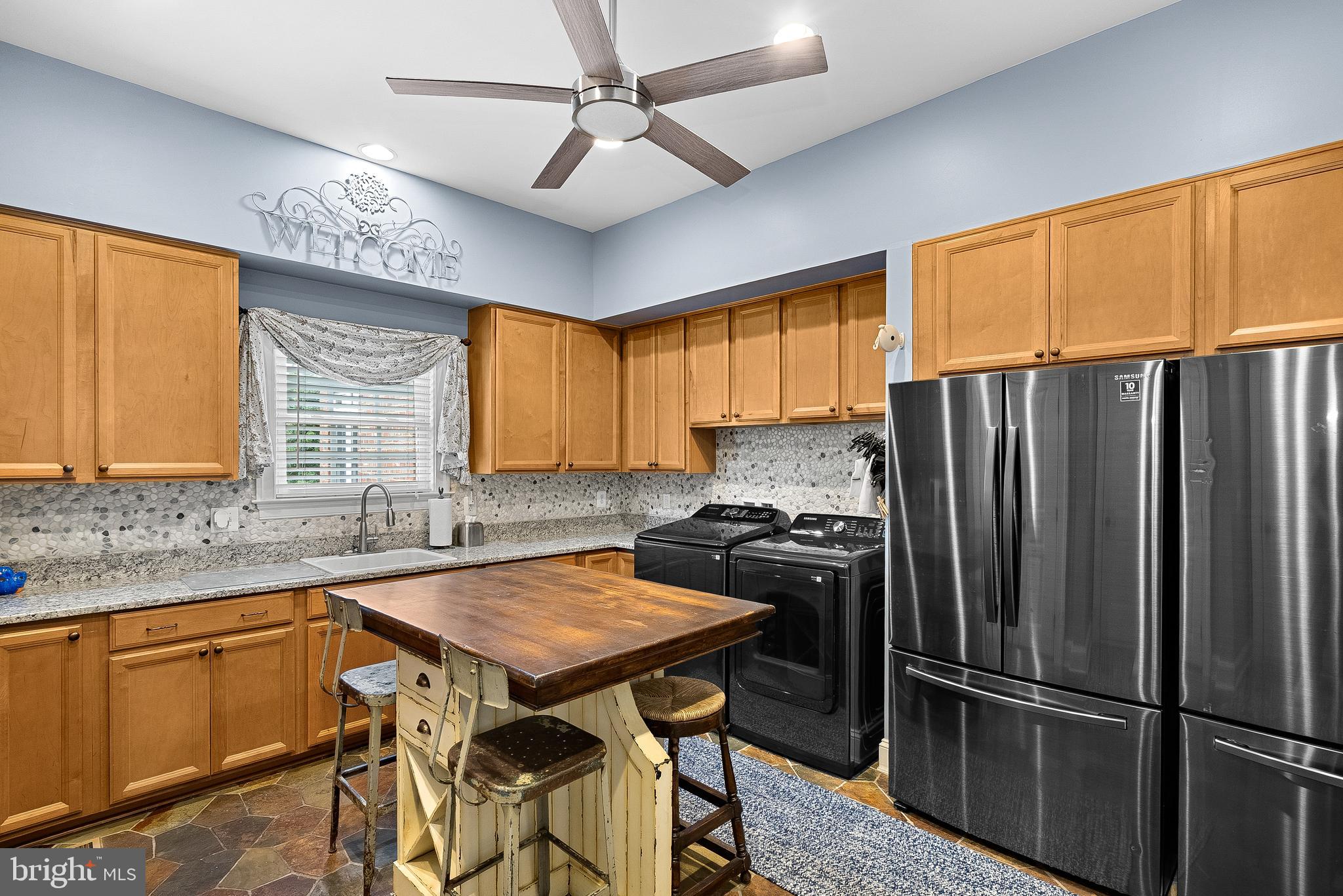 LONG ACRES - Residential