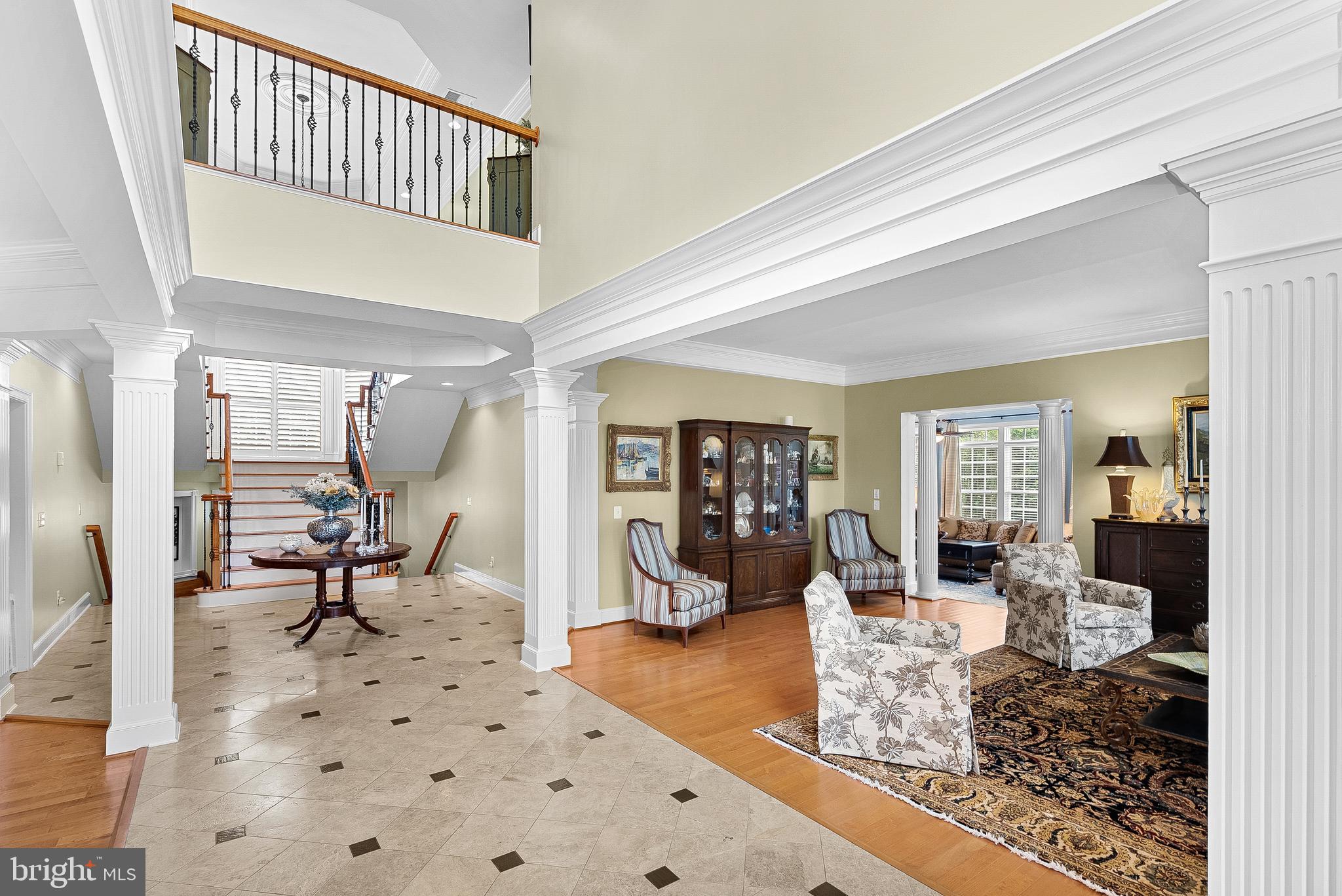 LONG ACRES - Residential