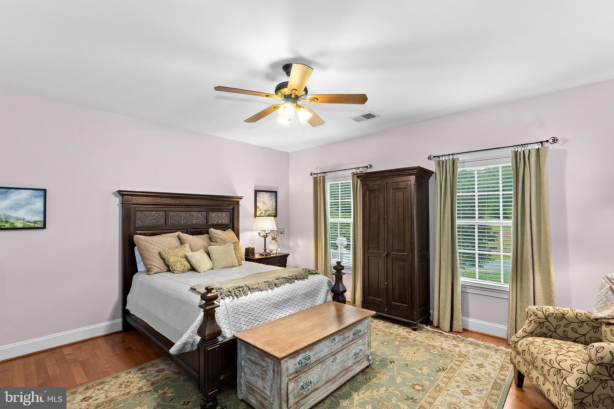 LONG ACRES - Residential