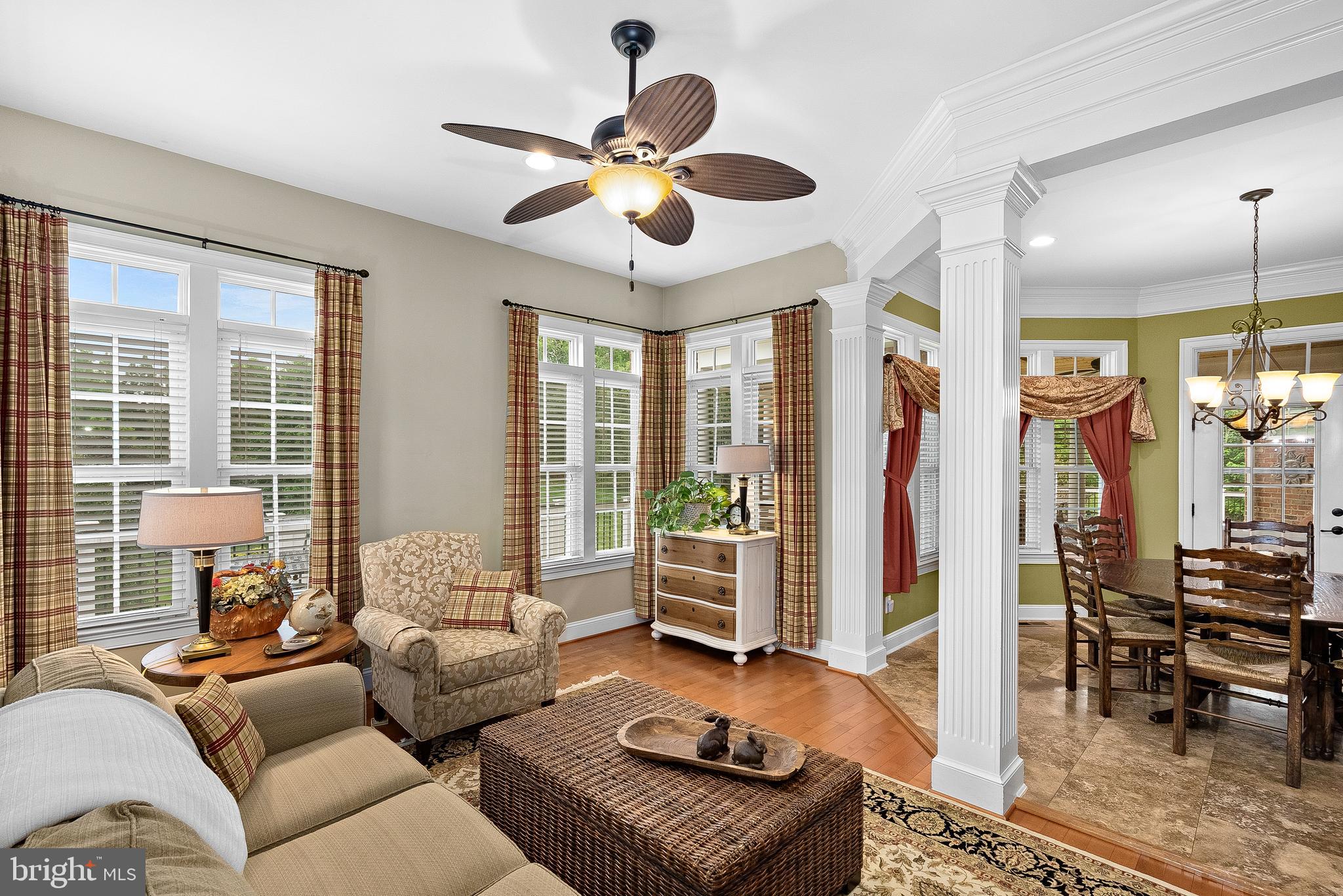 LONG ACRES - Residential