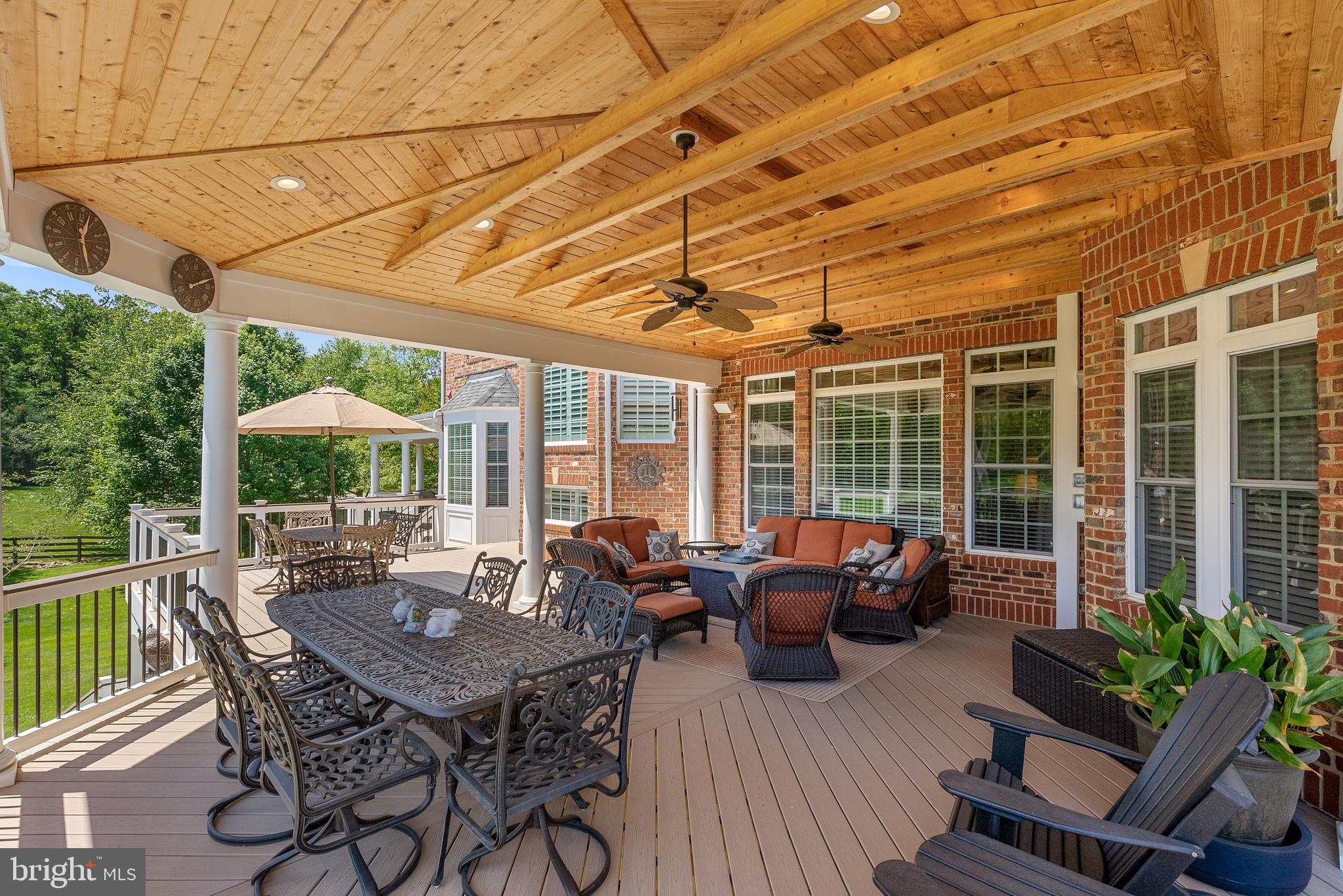 LONG ACRES - Residential
