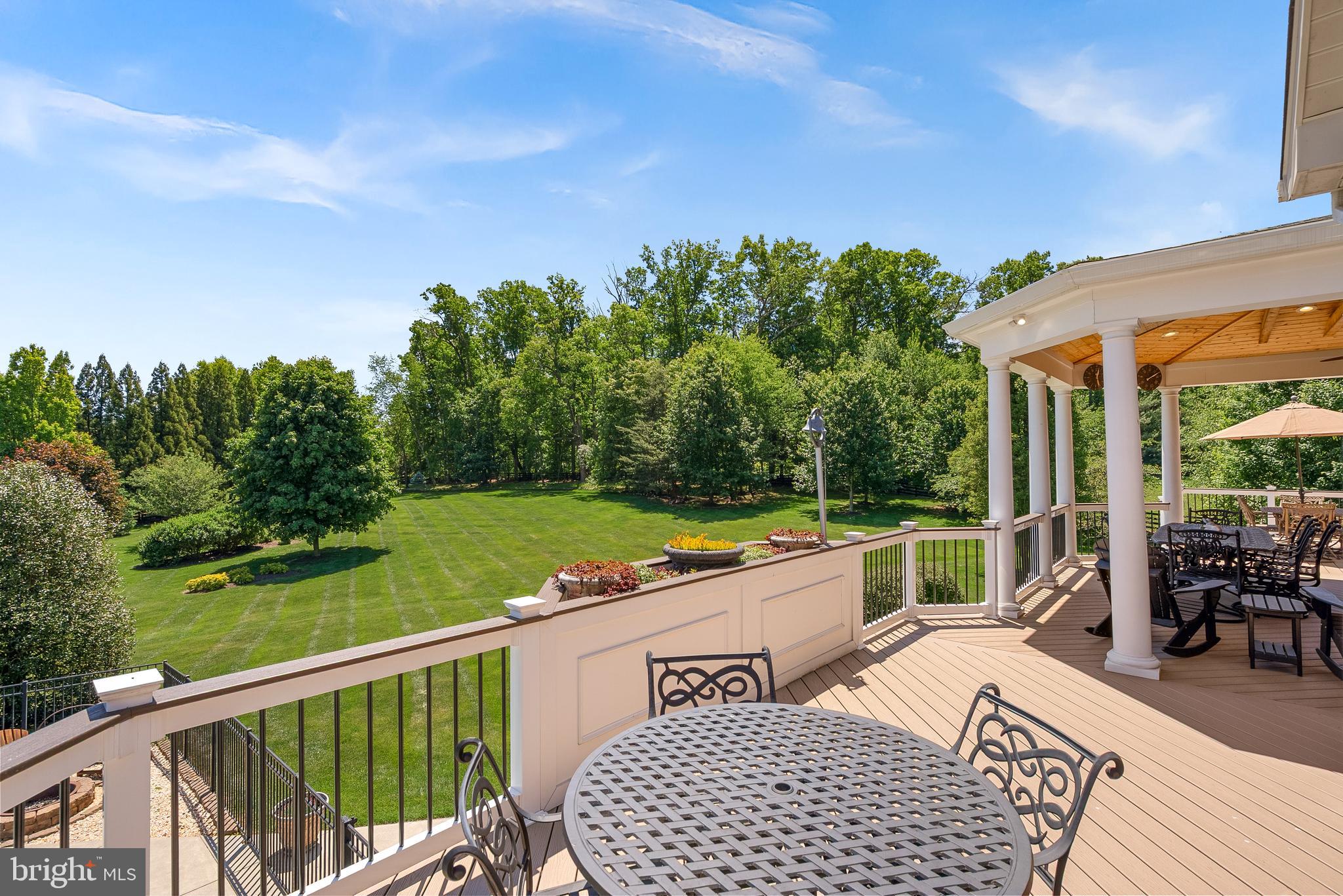 LONG ACRES - Residential