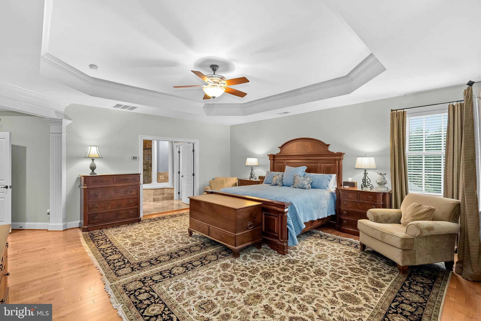 LONG ACRES - Residential