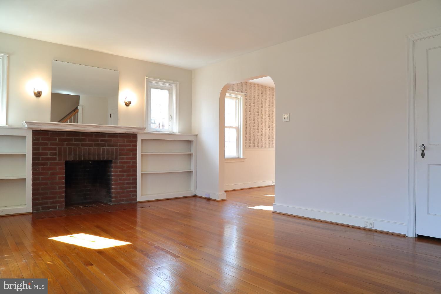 HAMILTON PARK - Residential
