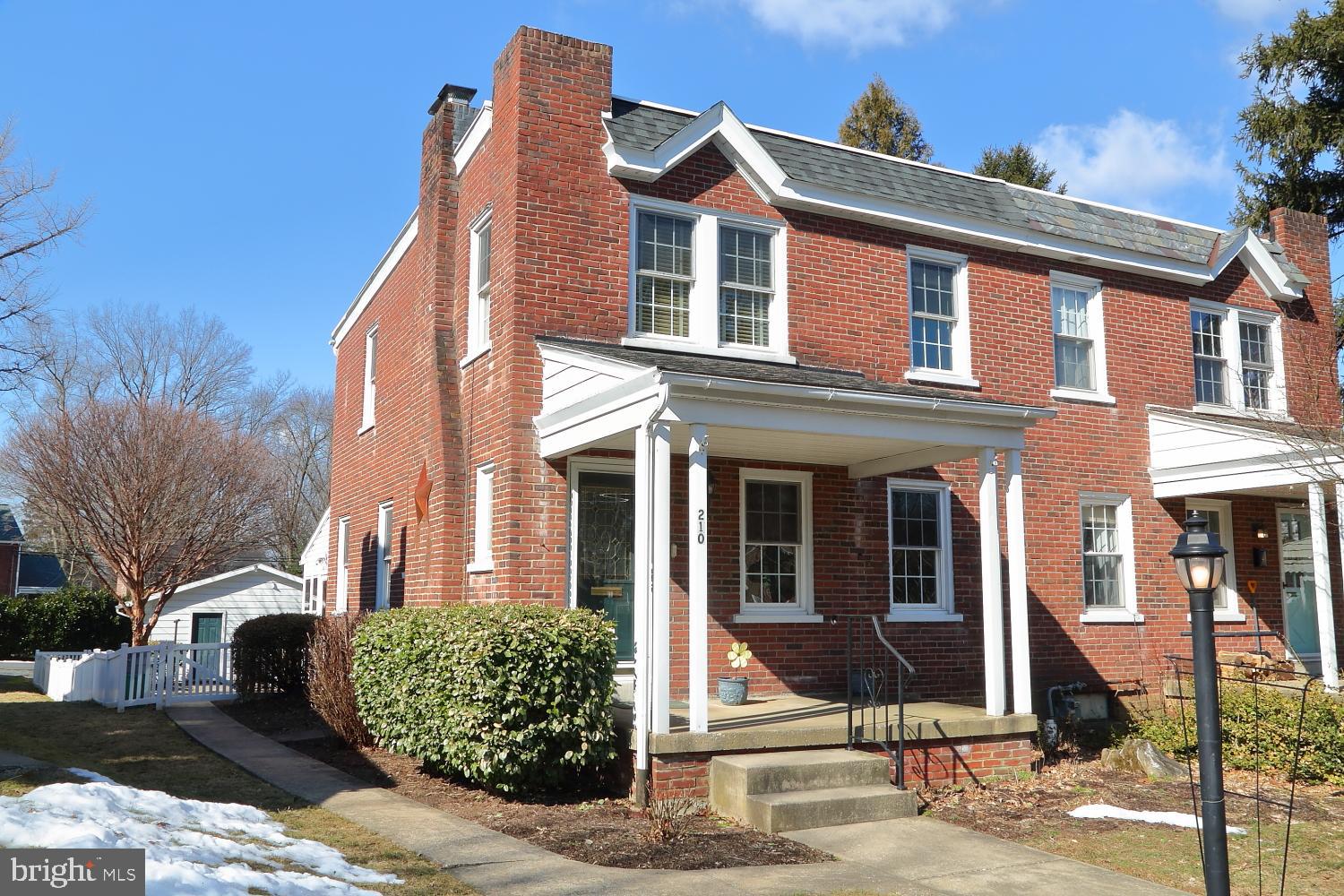 HAMILTON PARK - Residential